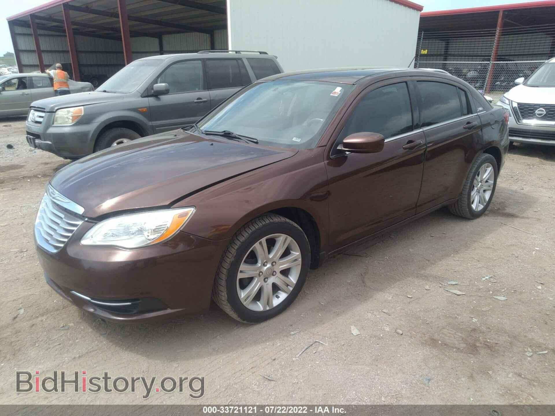2012 CHRYSLER 200 - VIN: 1C3CCBBB3CN169701 - Фото 2