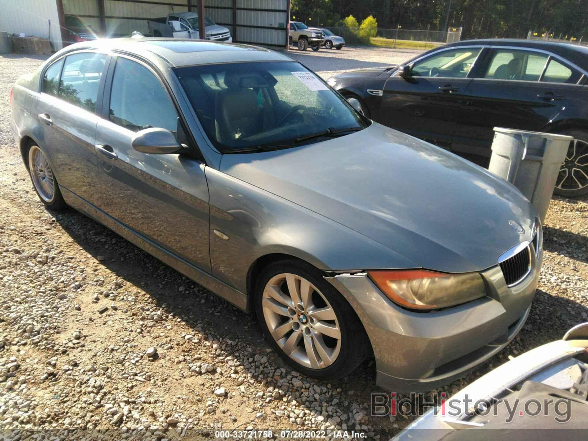 Photo WBAVA37568NL51528 - BMW 3 SERIES 2008