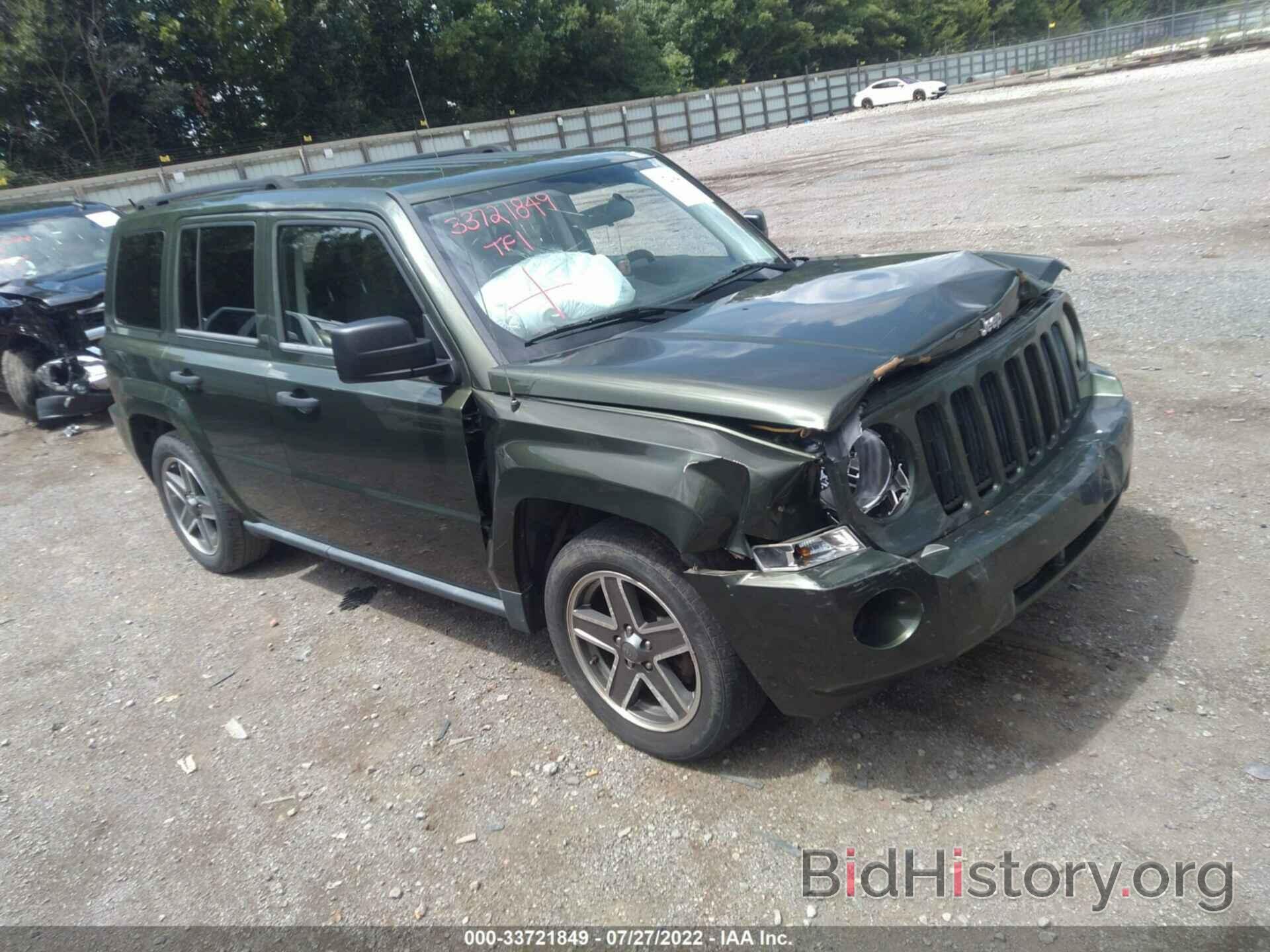 Photo 1J4FT28B09D110033 - JEEP PATRIOT 2009