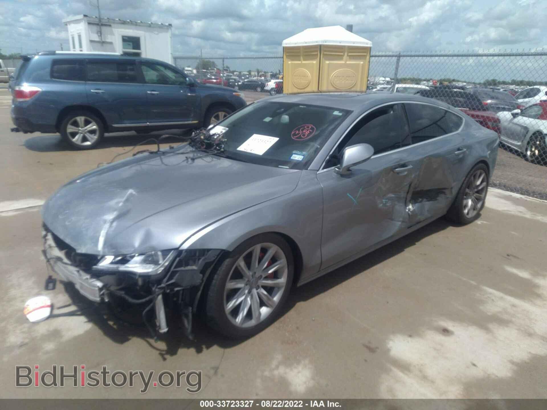 2012 AUDI A7 - VIN: WAUYGAFC2CN108730 - Фото 2