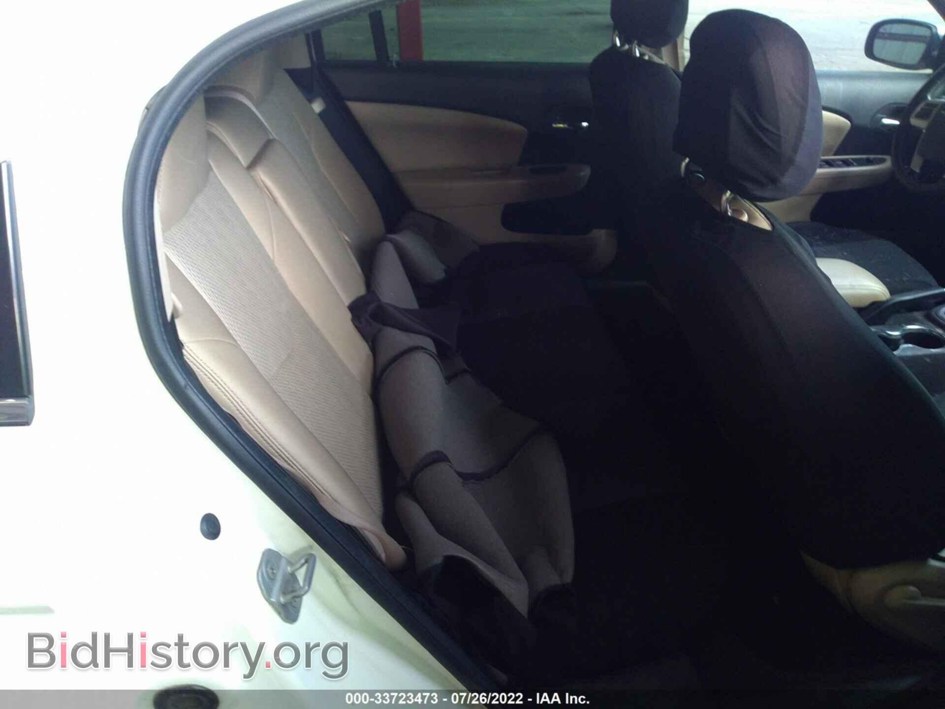 2011 CHRYSLER 200 - VIN: 1C3BC1FB6BN511642 - Фото 8