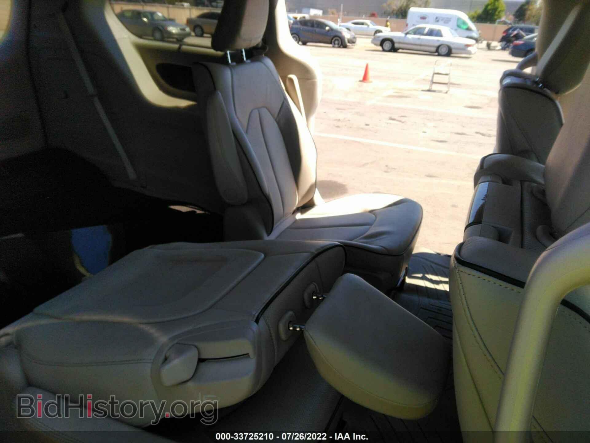 2018 CHRYSLER PACIFICA - VIN: 2C4RC1N79JR230203 - Фото 8
