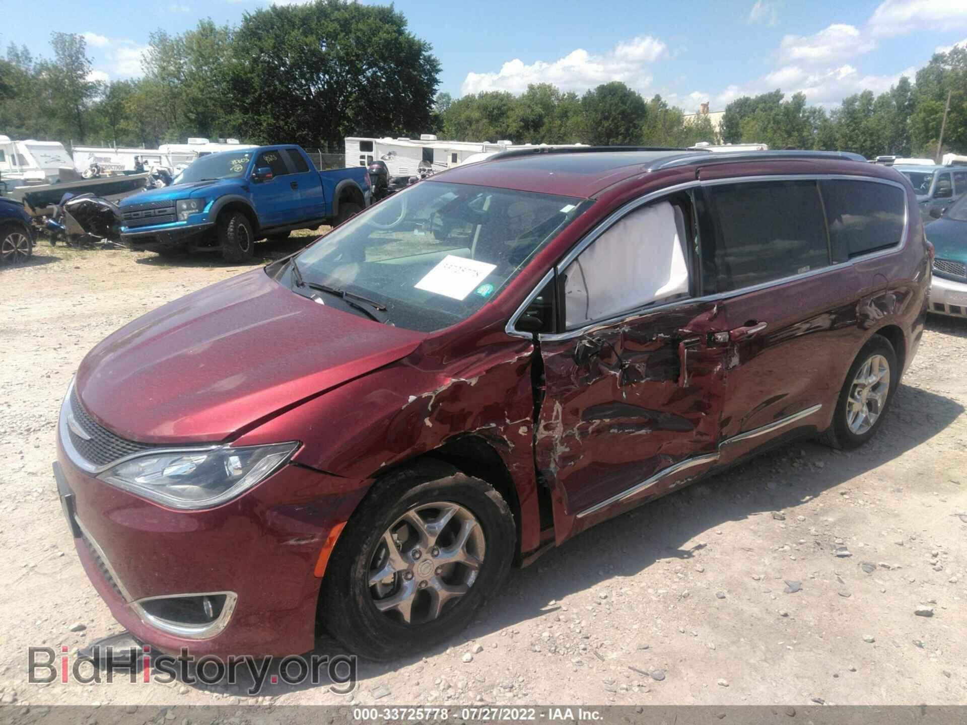 2017 CHRYSLER PACIFICA - VIN: 2C4RC1GGXHR770618 - Фото 2