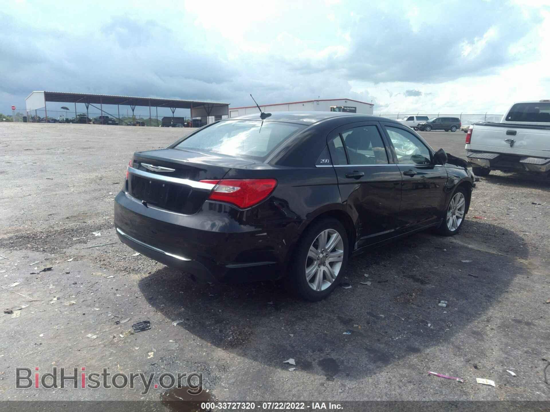 2013 CHRYSLER 200 - VIN: 1C3CCBBB3DN723966 - Photo 4