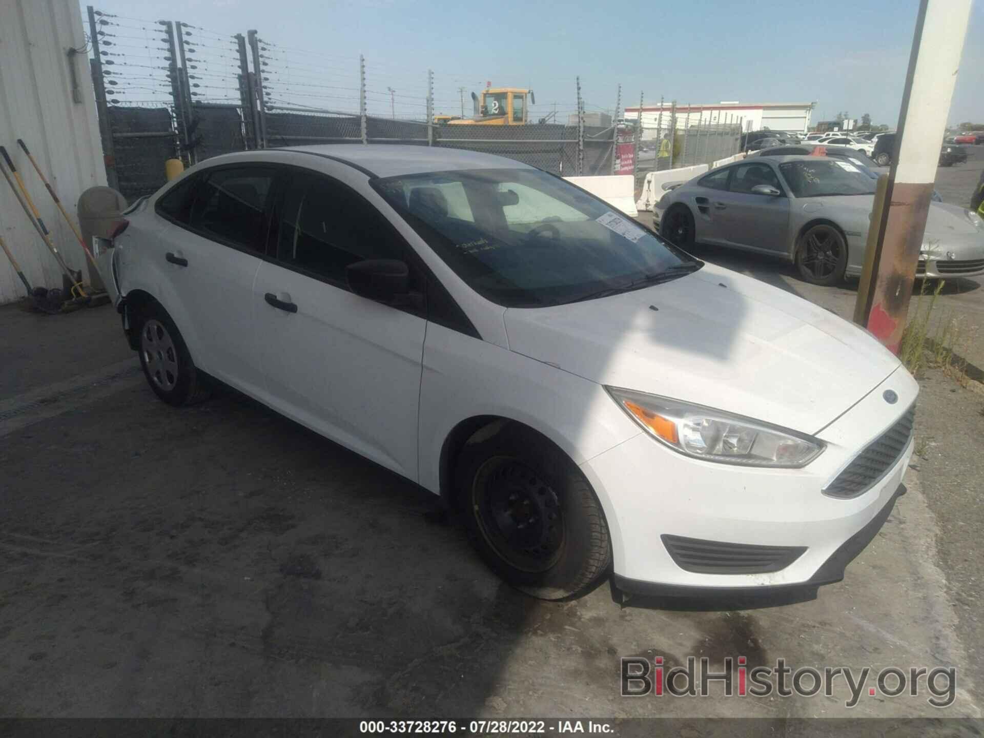 Photo 1FADP3E23JL205617 - FORD FOCUS 2018