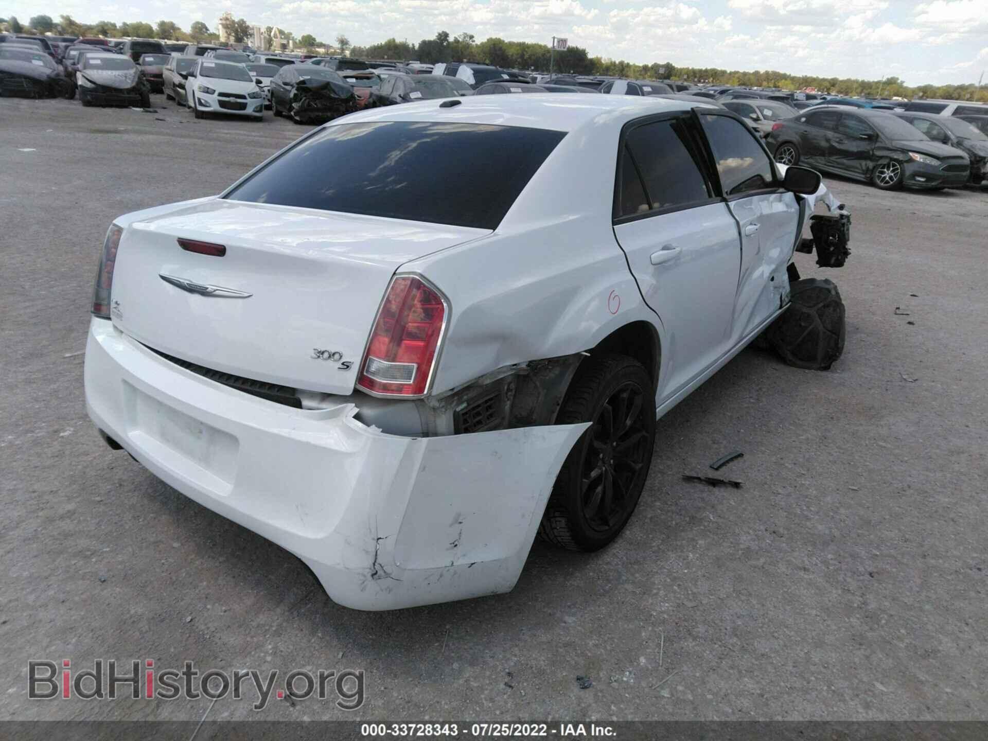 2014 CHRYSLER 300 - VIN: 2C3CCAGG0EH384365 - Photo 4