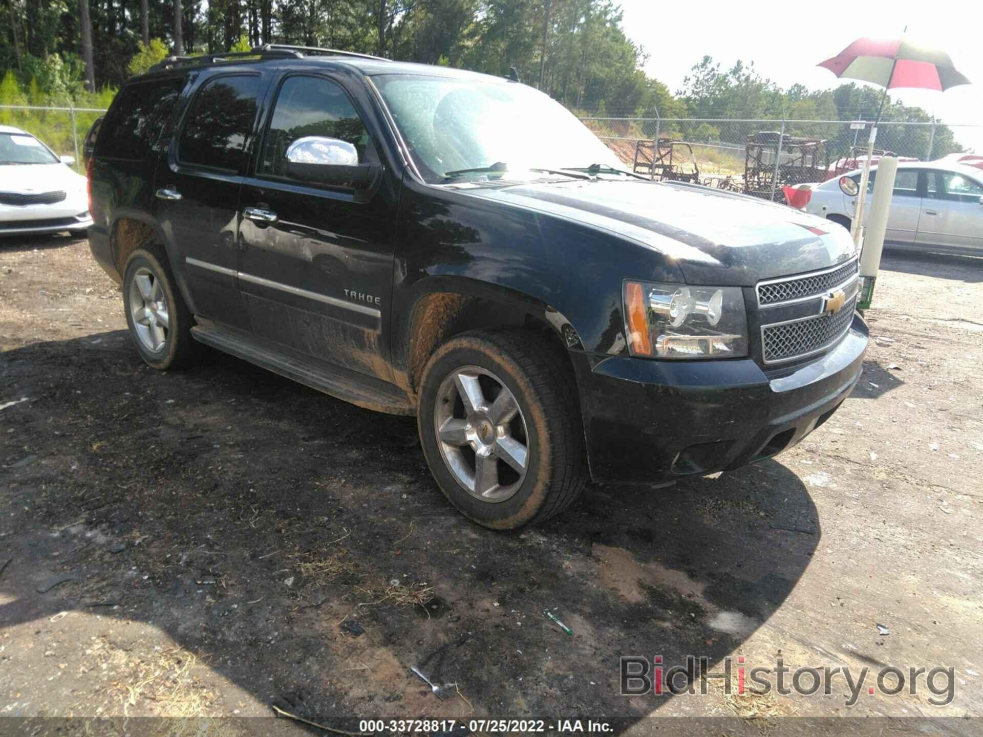 Photo 1GNSKCE04DR269270 - CHEVROLET TAHOE 2013