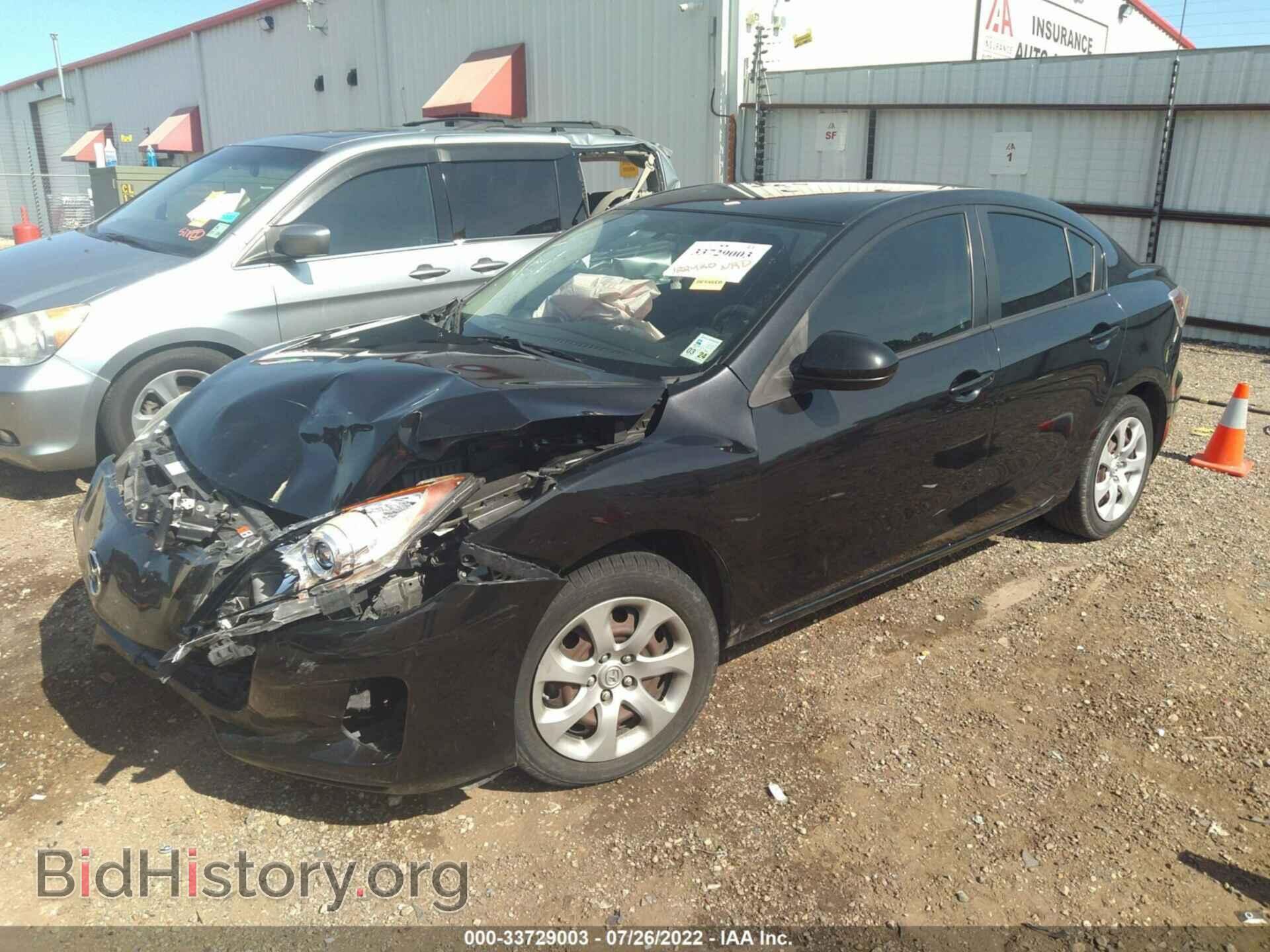 2013 MAZDA MAZDA3 - VIN: JM1BL1TFXD1792681 - Фото 2