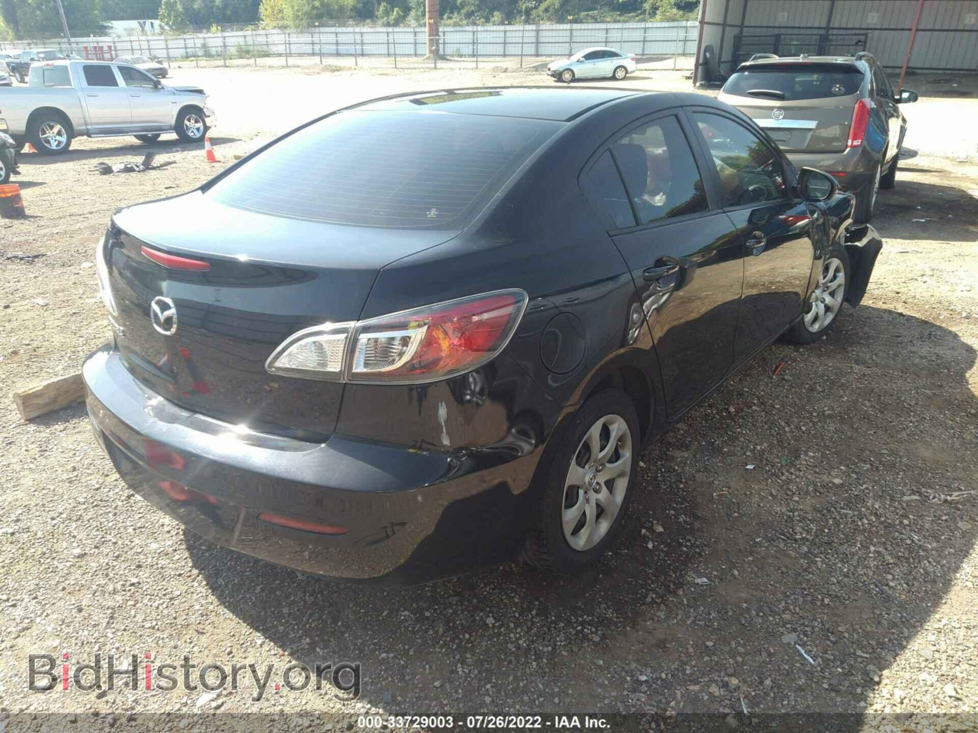 2013 MAZDA MAZDA3 - VIN: JM1BL1TFXD1792681 - Фото 4