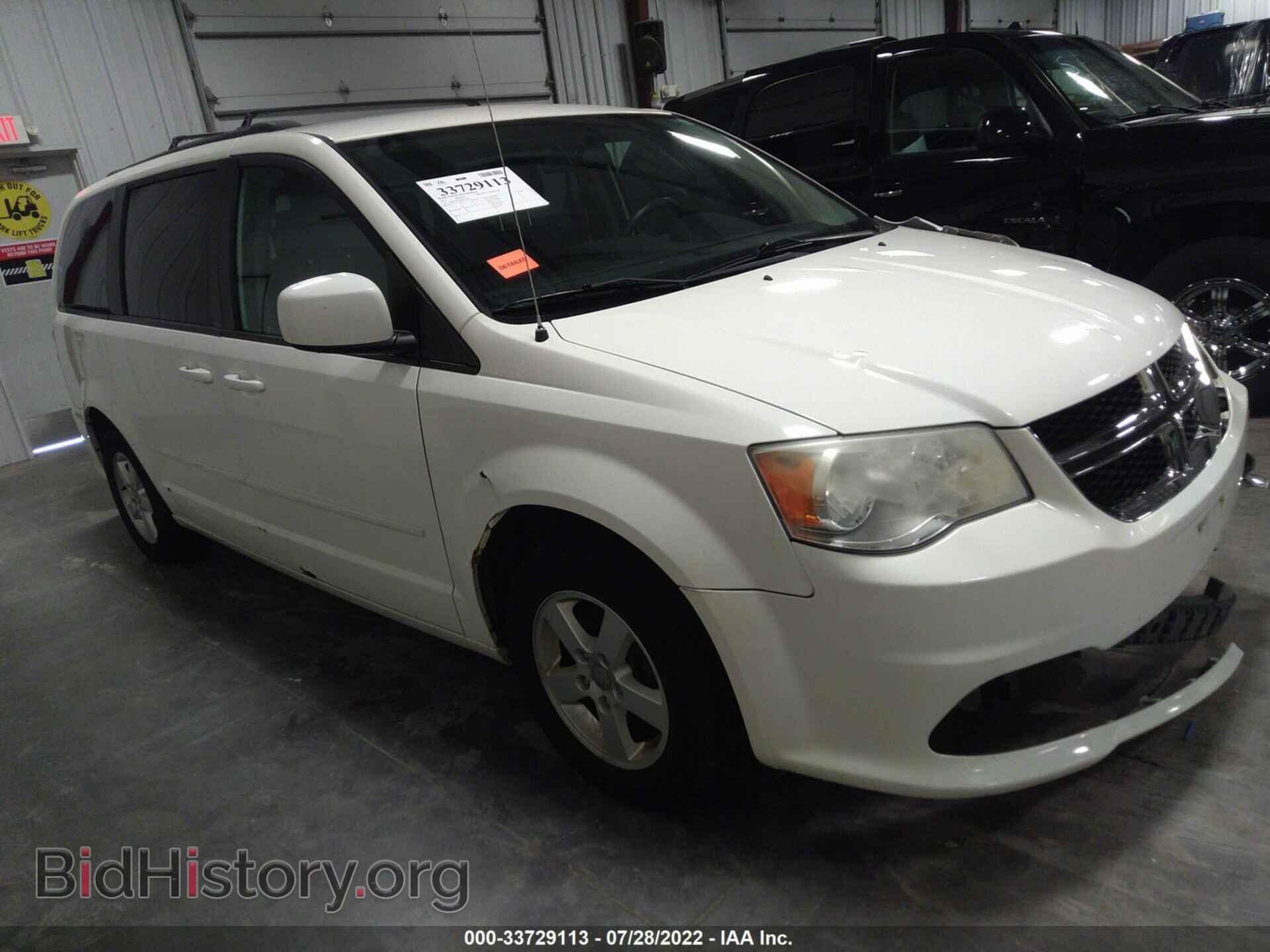 Photo 2D4RN3DG8BR639059 - DODGE GRAND CARAVAN 2011