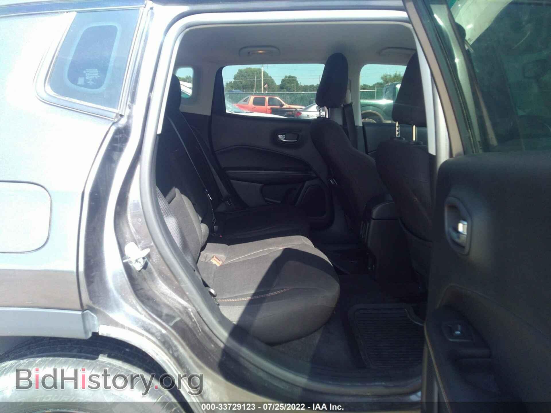 2018 JEEP COMPASS - VIN: 3C4NJDAB9JT162997 - Photo 8