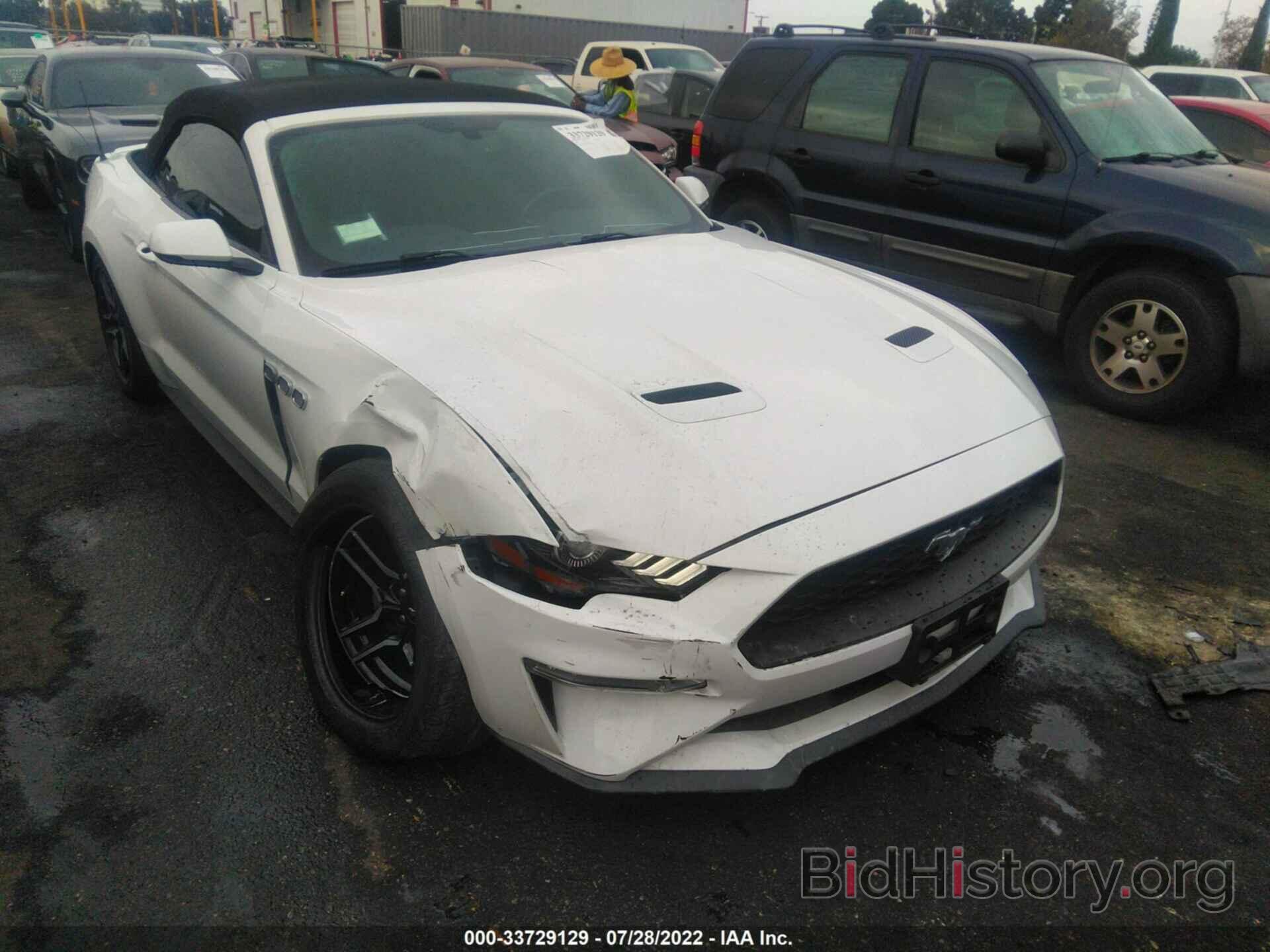 Photo 1FATP8UH6J5166380 - FORD MUSTANG 2018