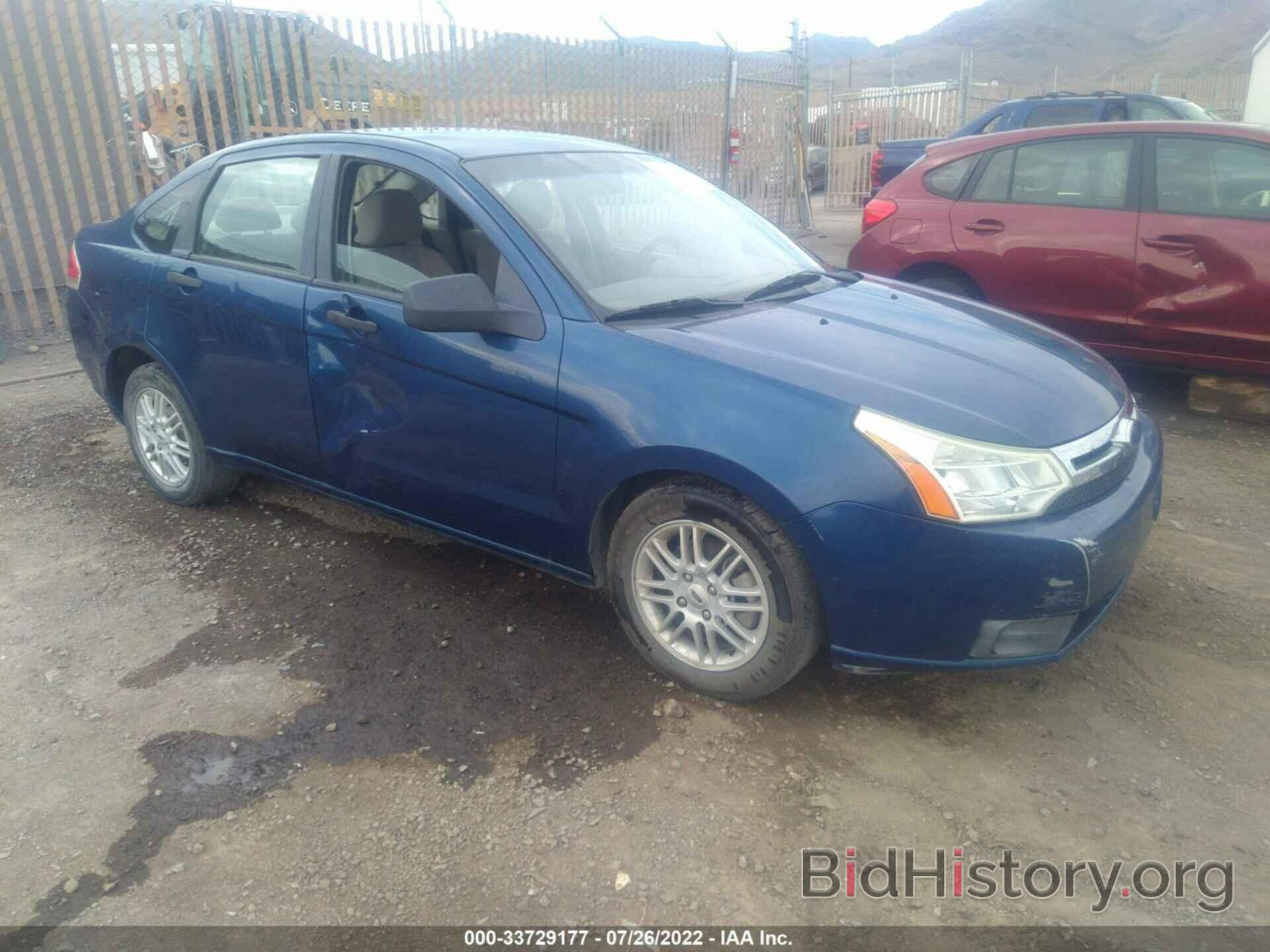 Photo 1FAHP35N29W202391 - FORD FOCUS 2009