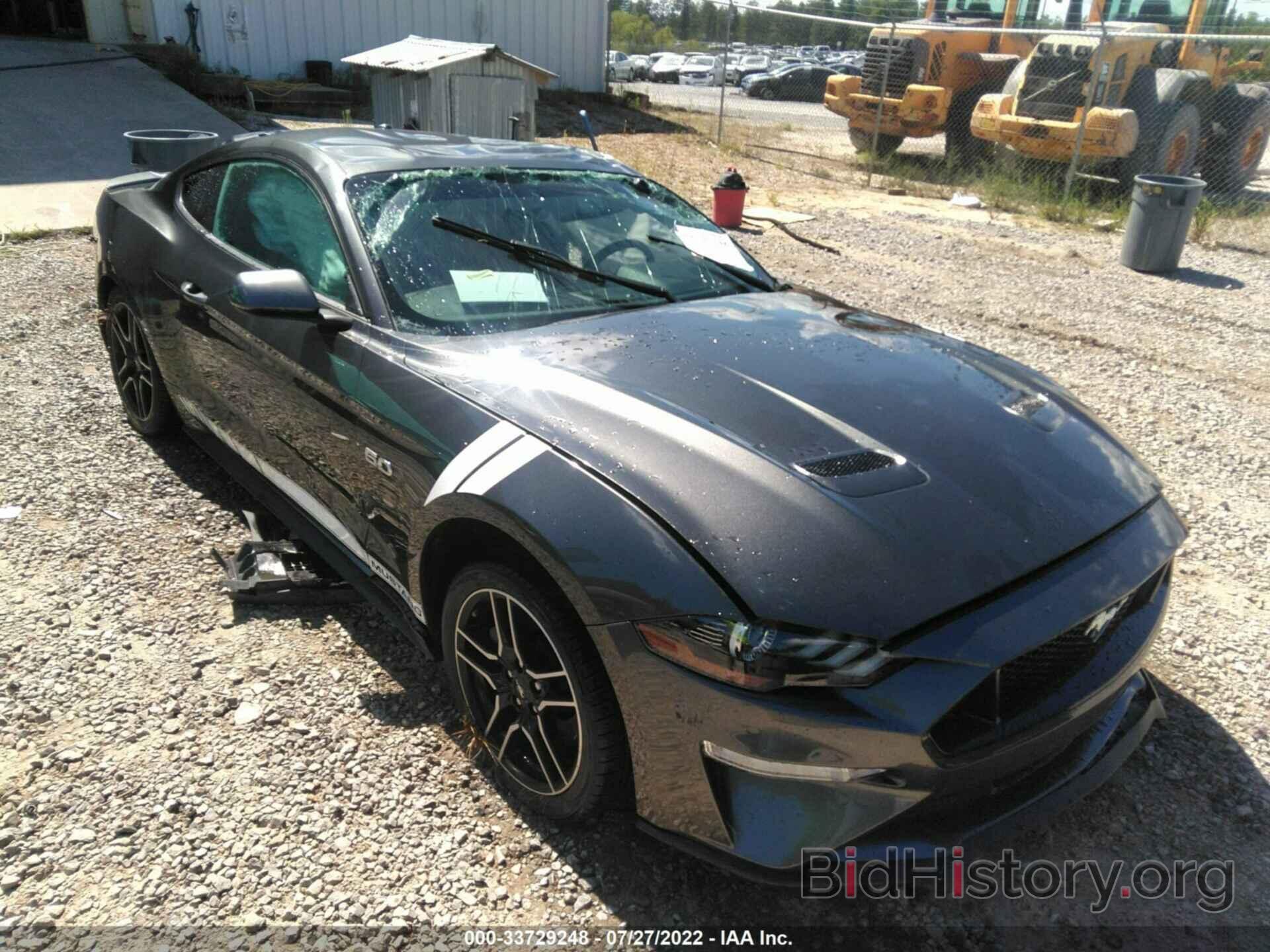 Photo 1FA6P8CF2J5131803 - FORD MUSTANG 2018