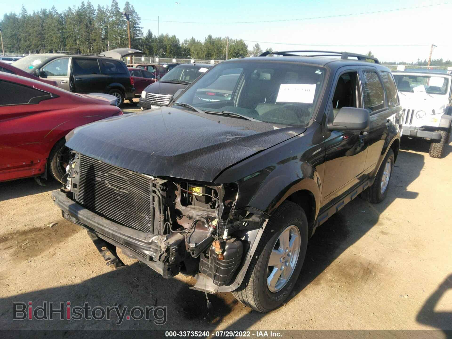 2011 FORD ESCAPE - VIN: 1FMCU9D72BKB91517 - Фото 2