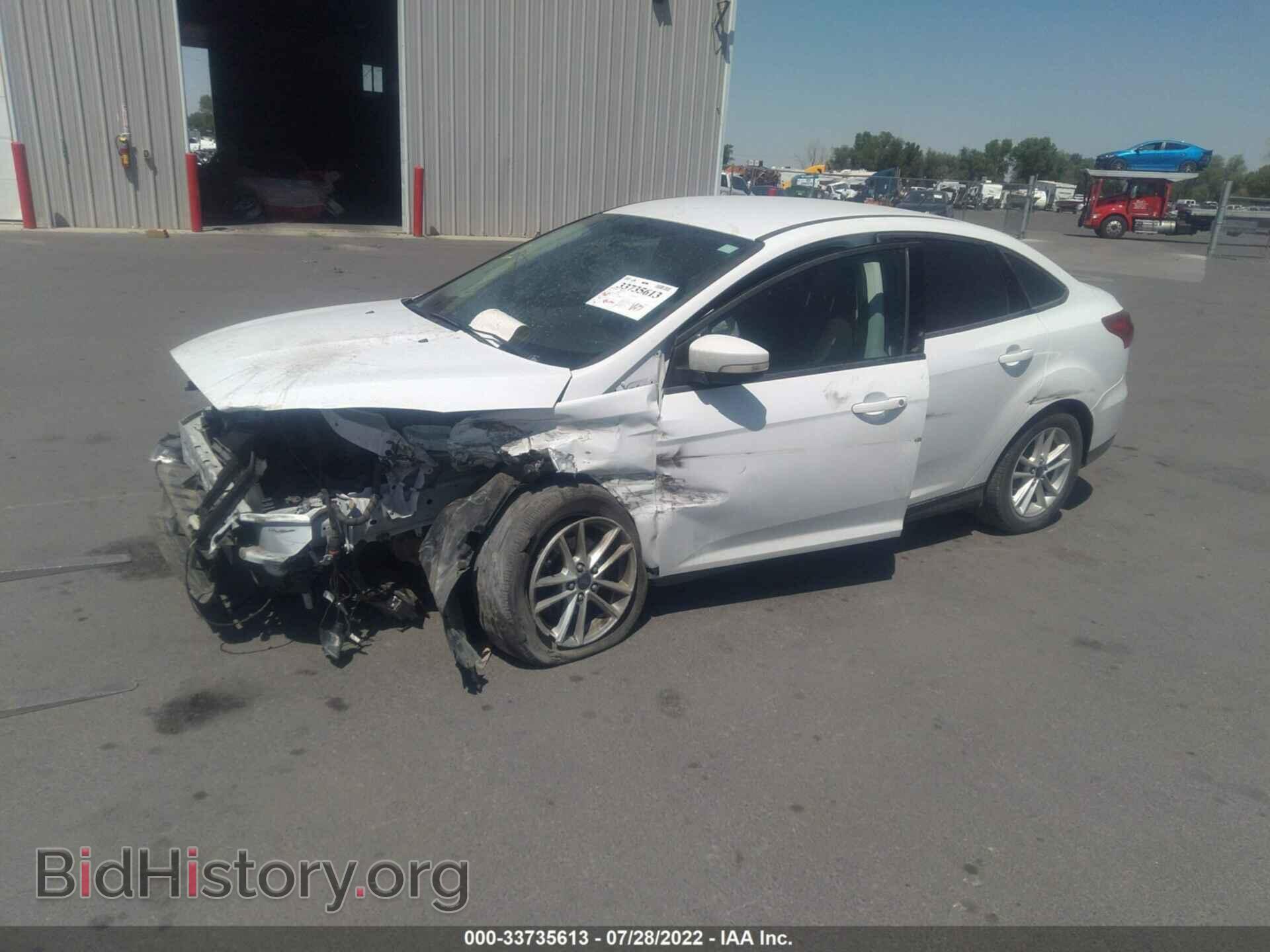 2015 FORD FOCUS - VIN: 1FADP3F24FL385356 - Photo 2