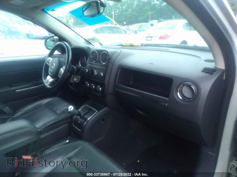 2011 Jeep COMPASS (VIN 1J4NF5FB2BD248055) — photo 5 of 10