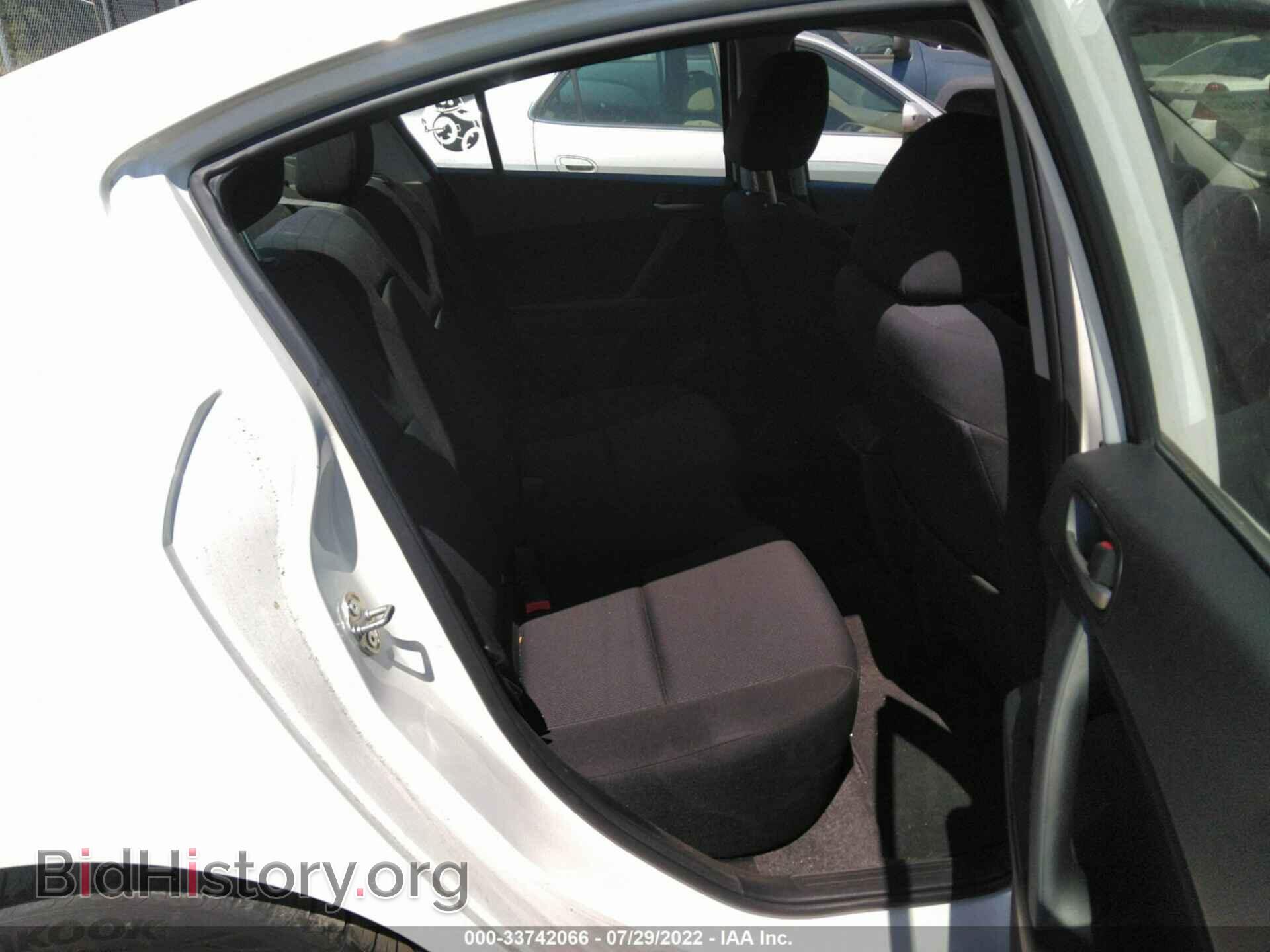 2011 MAZDA MAZDA3 - VIN: JM1BL1VG8B1357595 - Фото 8