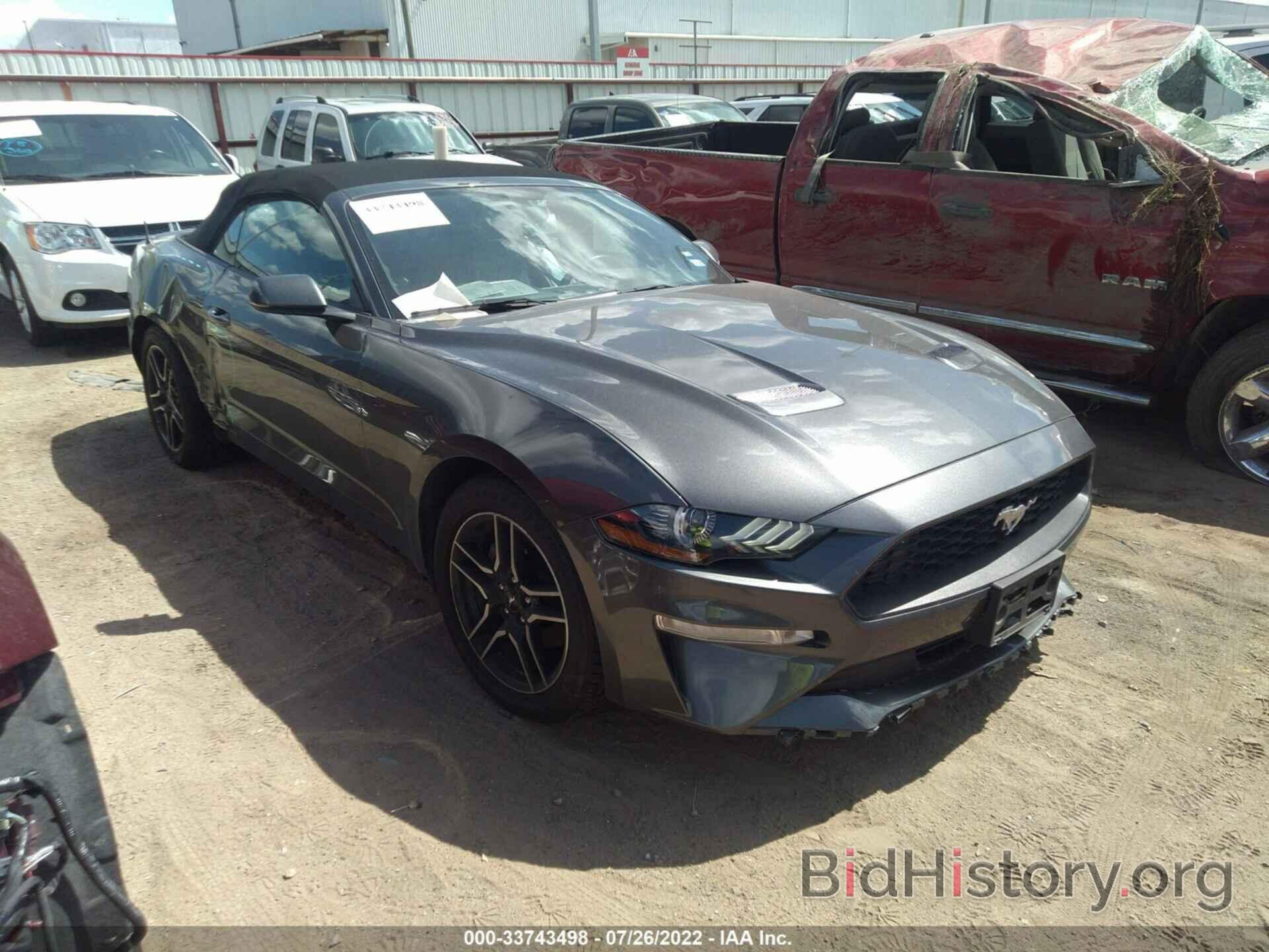 Photo 1FATP8UH9L5125714 - FORD MUSTANG 2020