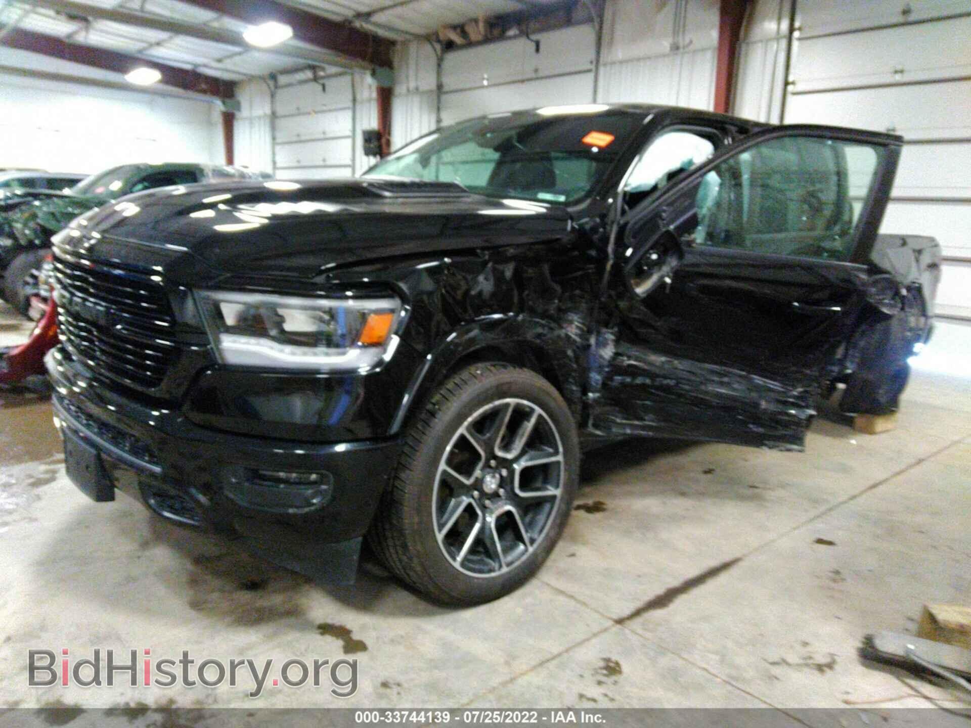 2019 RAM 1500 - VIN: 1C6SRFJT8KN691270 - Фото 2