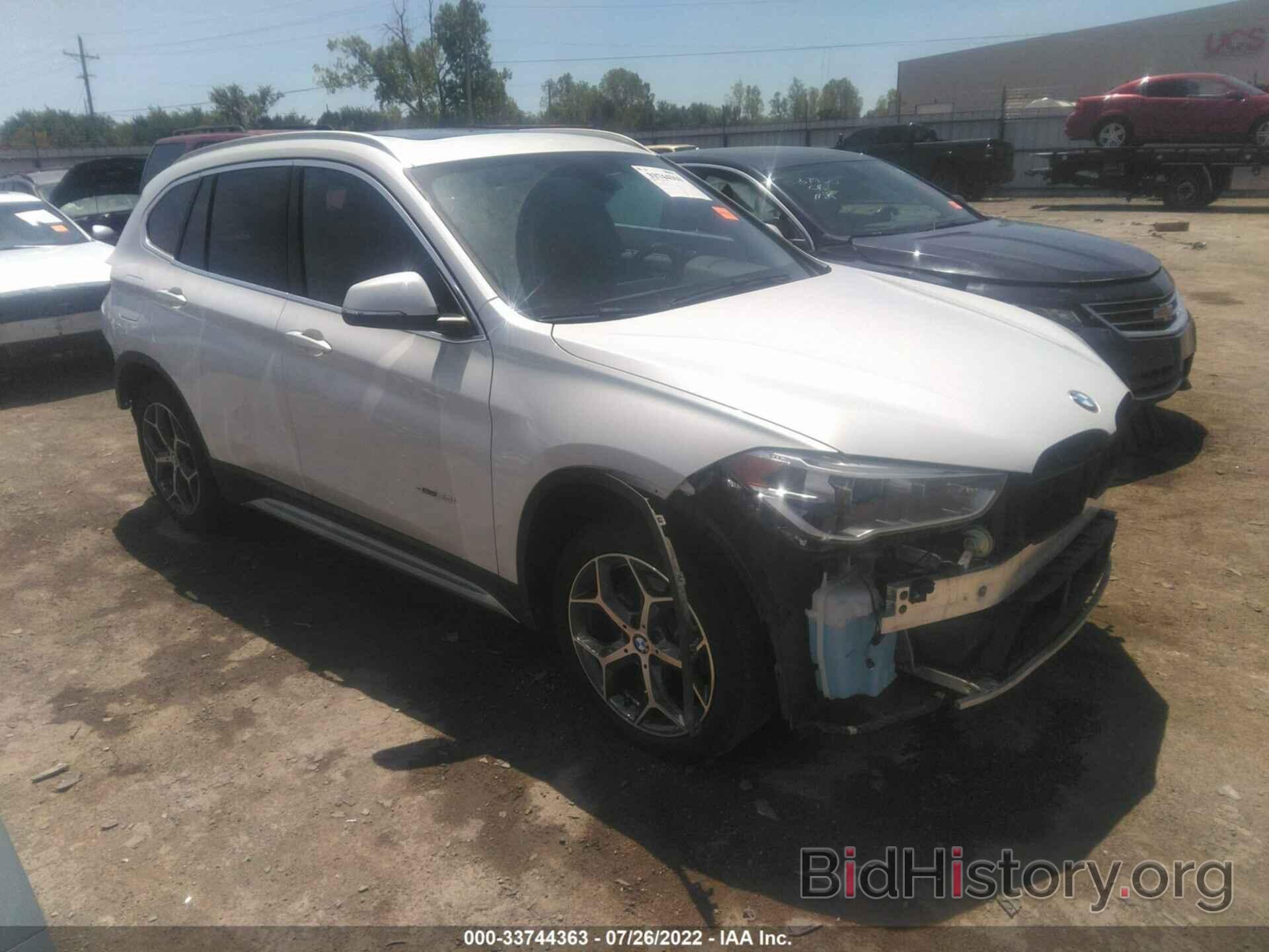 Photo WBXHU7C31H5H34575 - BMW X1 2017