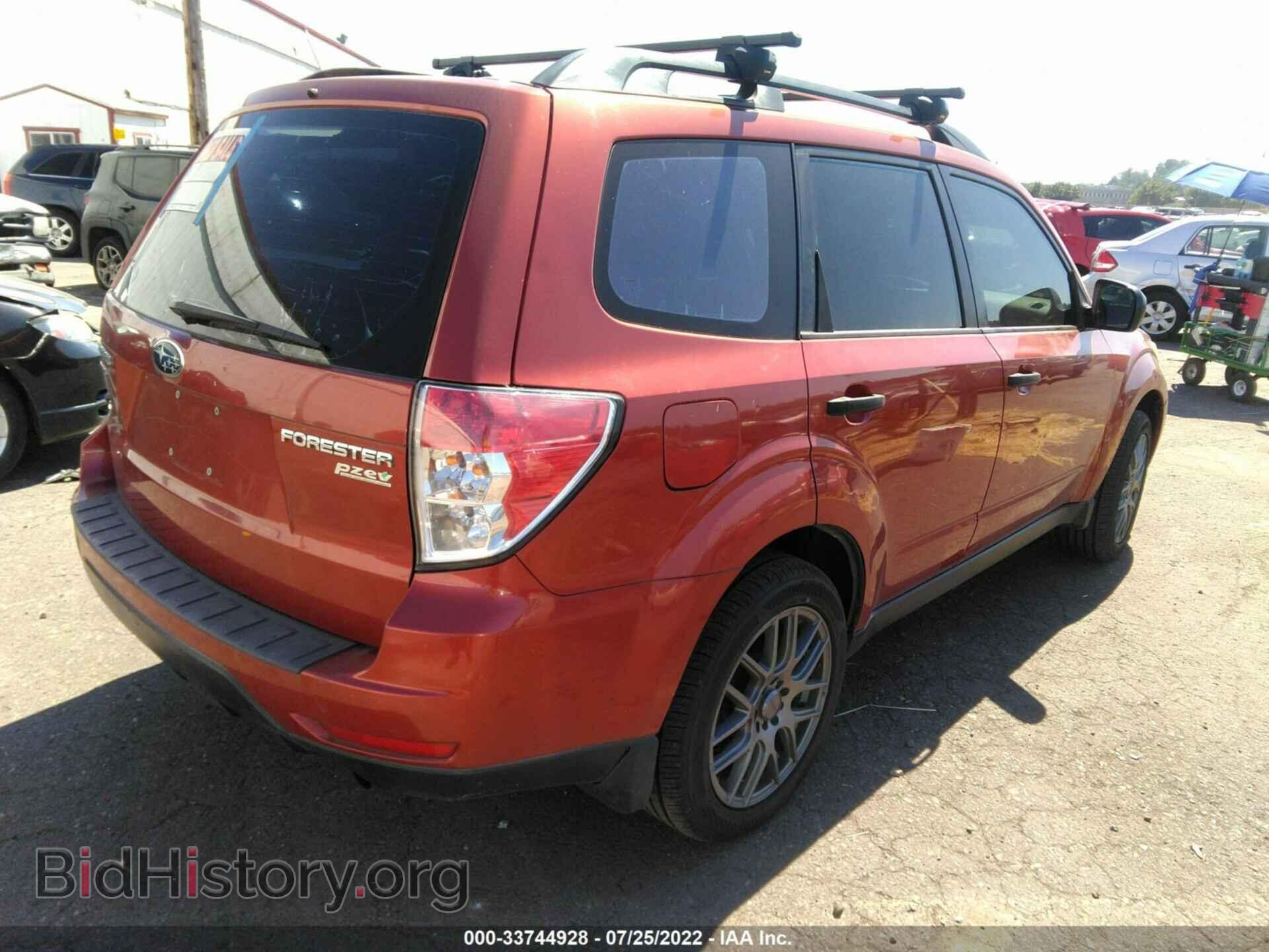 2011 SUBARU FORESTER - VIN: JF2SHABC2BG703495 - Фото 4