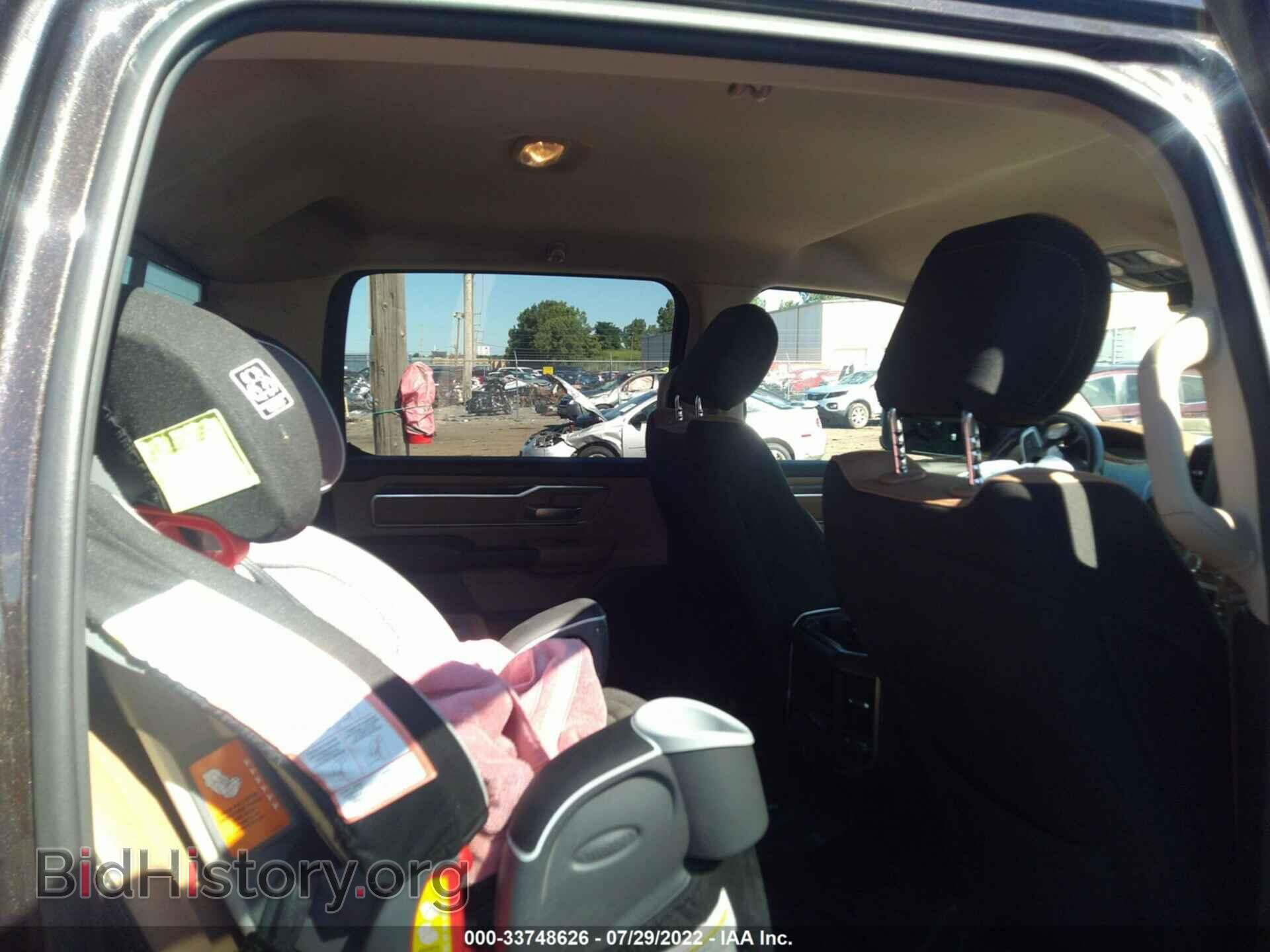 2019 RAM 1500 - VIN: 1C6RRFFG0KN847070 - Фото 8