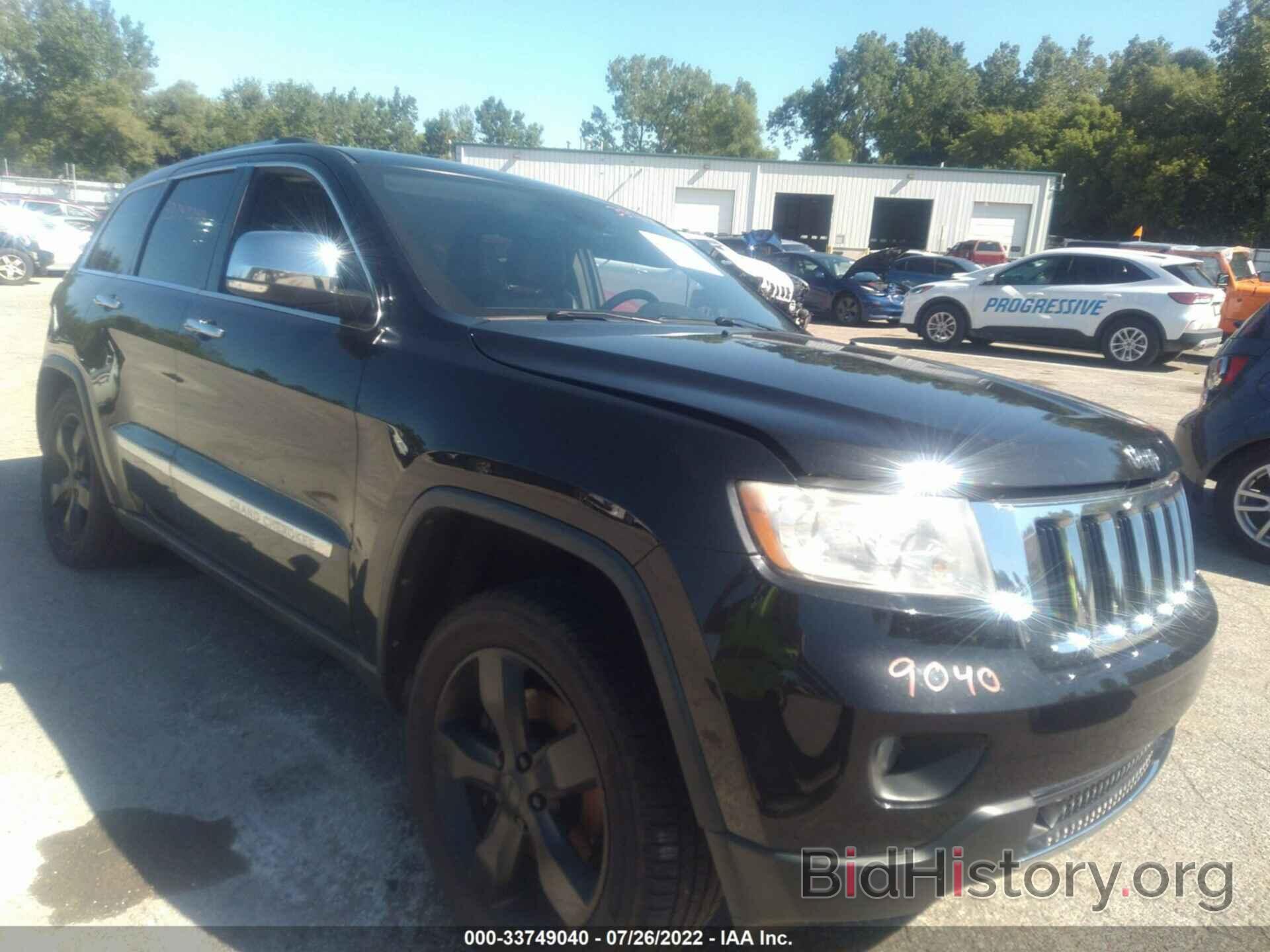 Photo 1J4RR5GT6BC563642 - JEEP GRAND CHEROKEE 2011