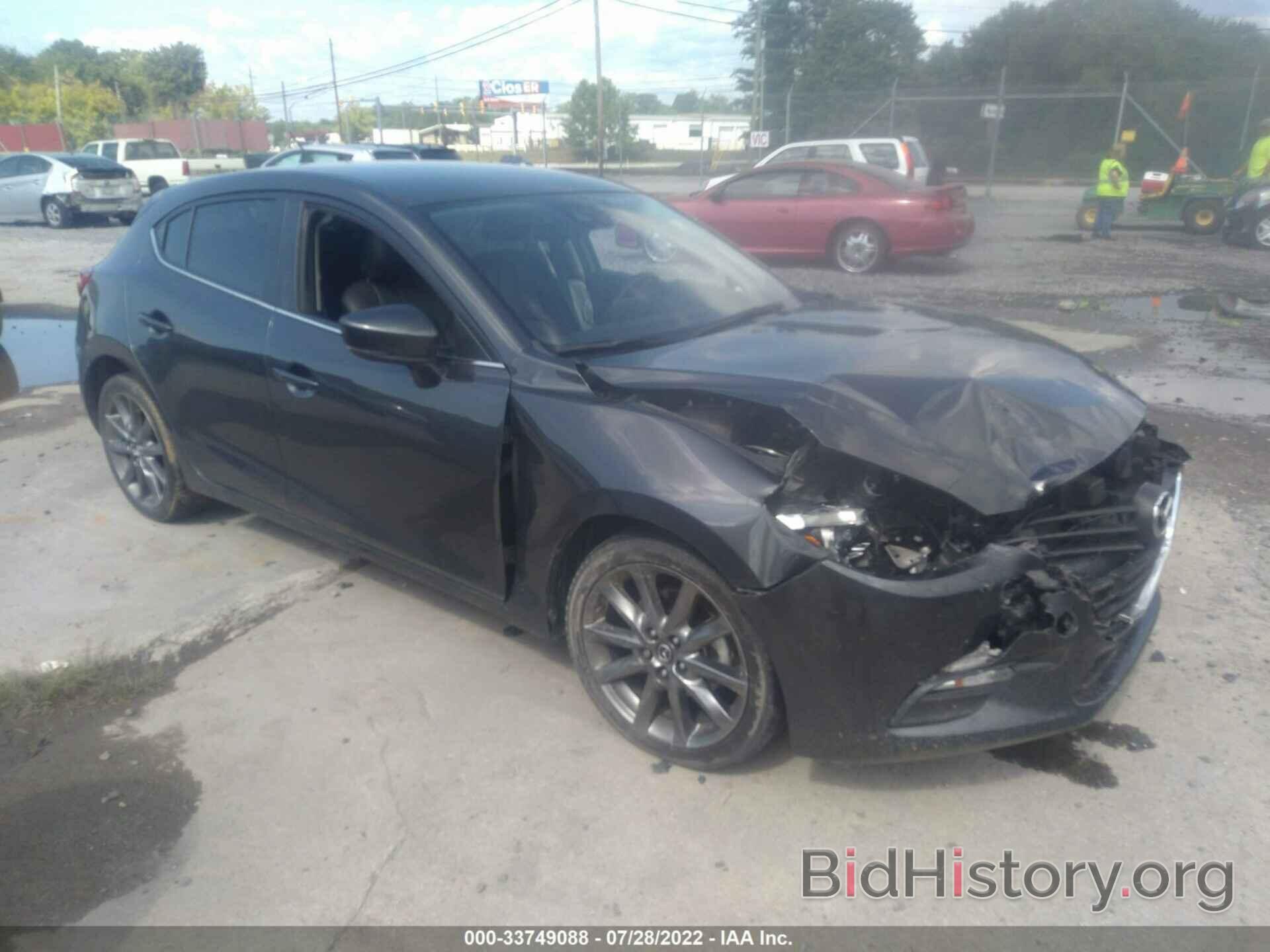 Photo 3MZBN1L37JM274393 - MAZDA MAZDA3 5-DOOR 2018