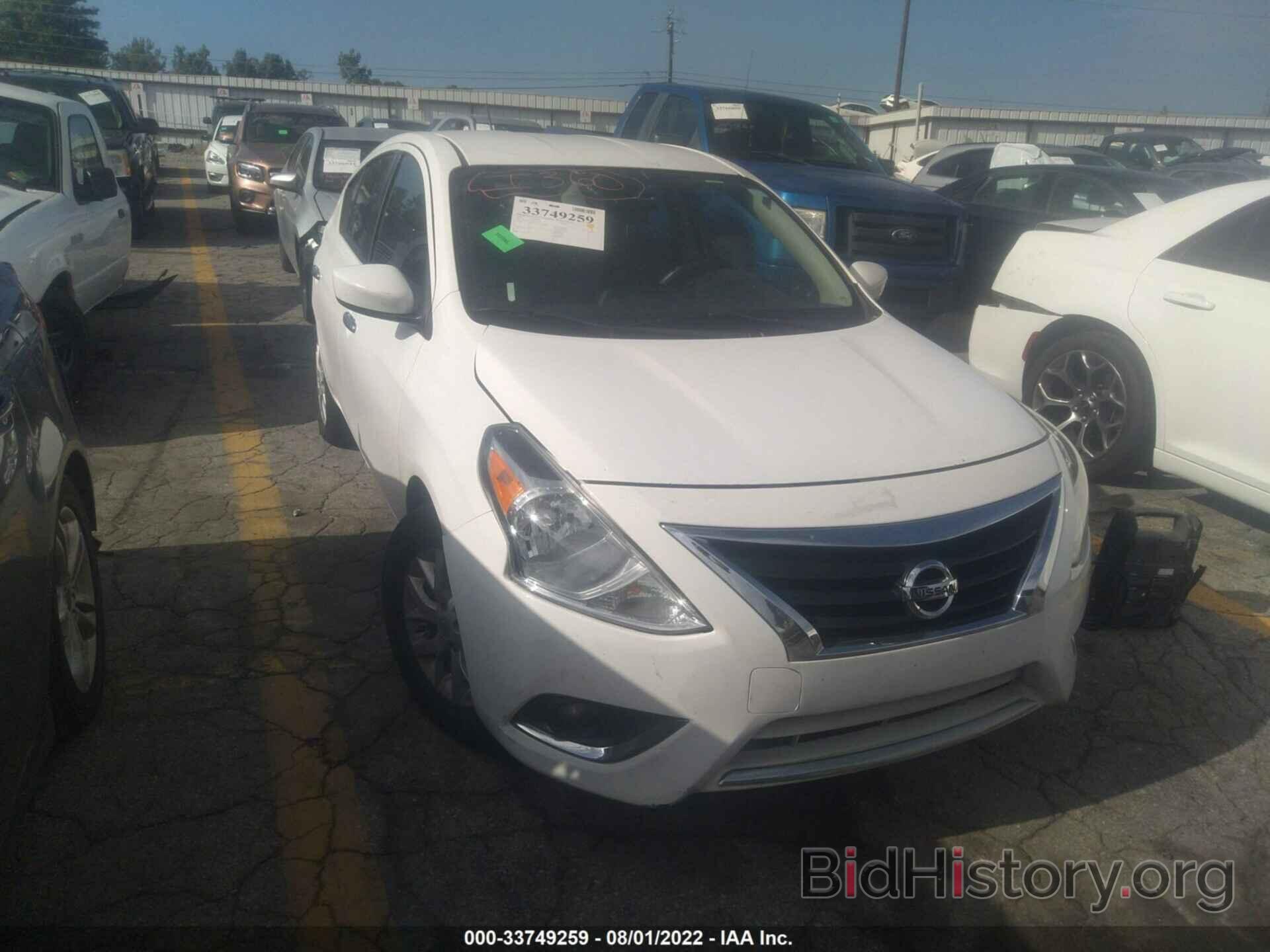 Photo 3N1CN7AP4JL845928 - NISSAN VERSA SEDAN 2018