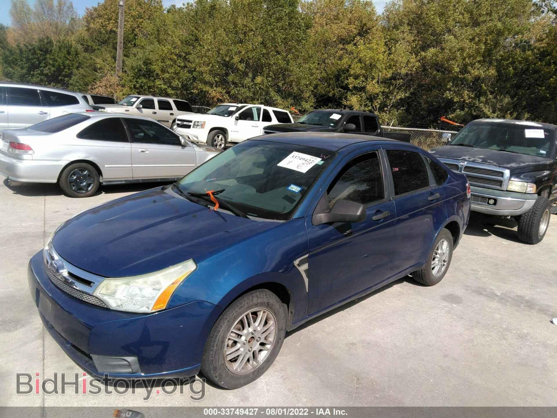 2008 FORD FOCUS - VIN: 1FAHP35N28W126170 - Фото 2
