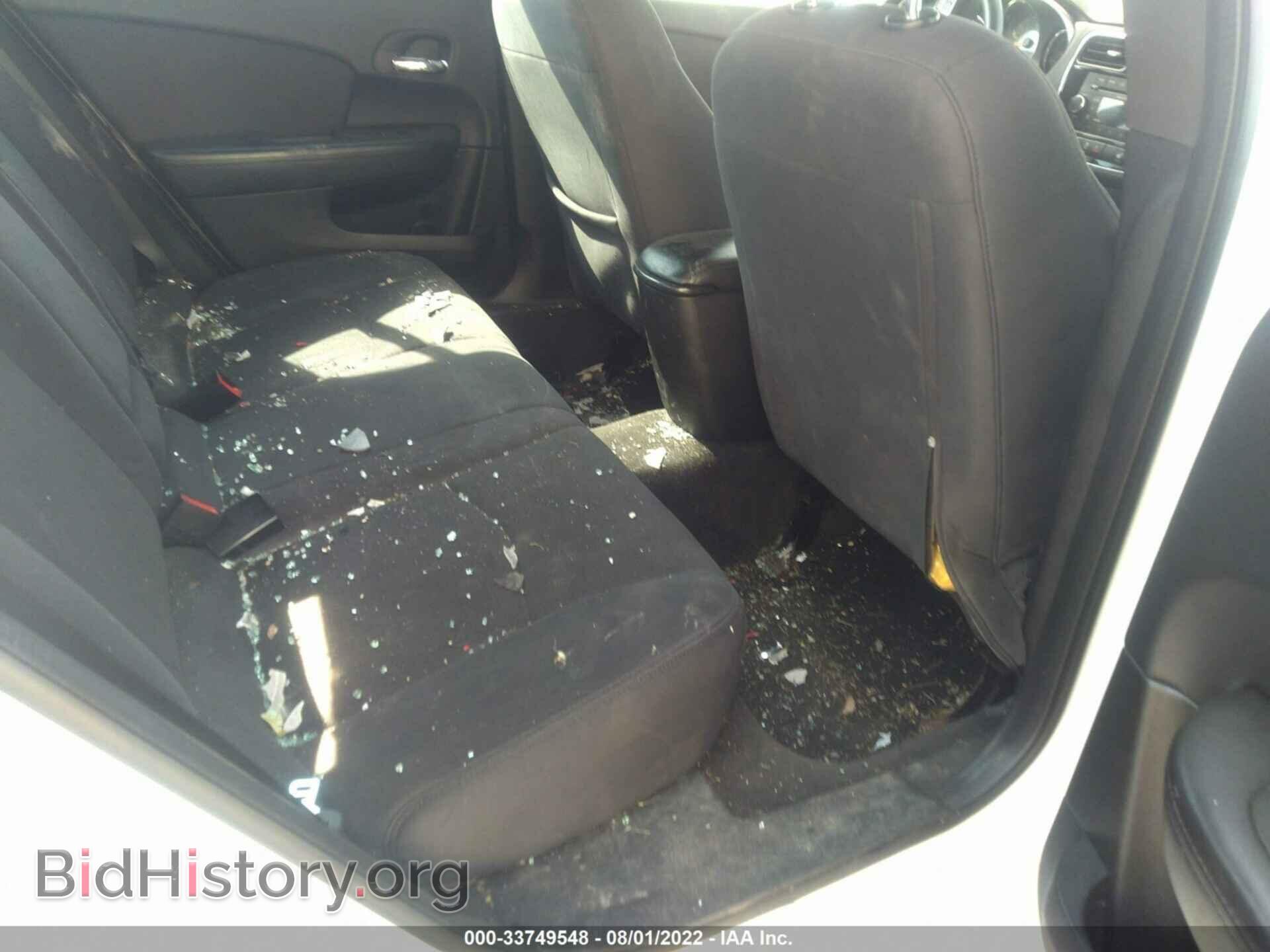 2012 CHRYSLER 200 - VIN: 1C3CCBAG1CN255263 - Фото 8