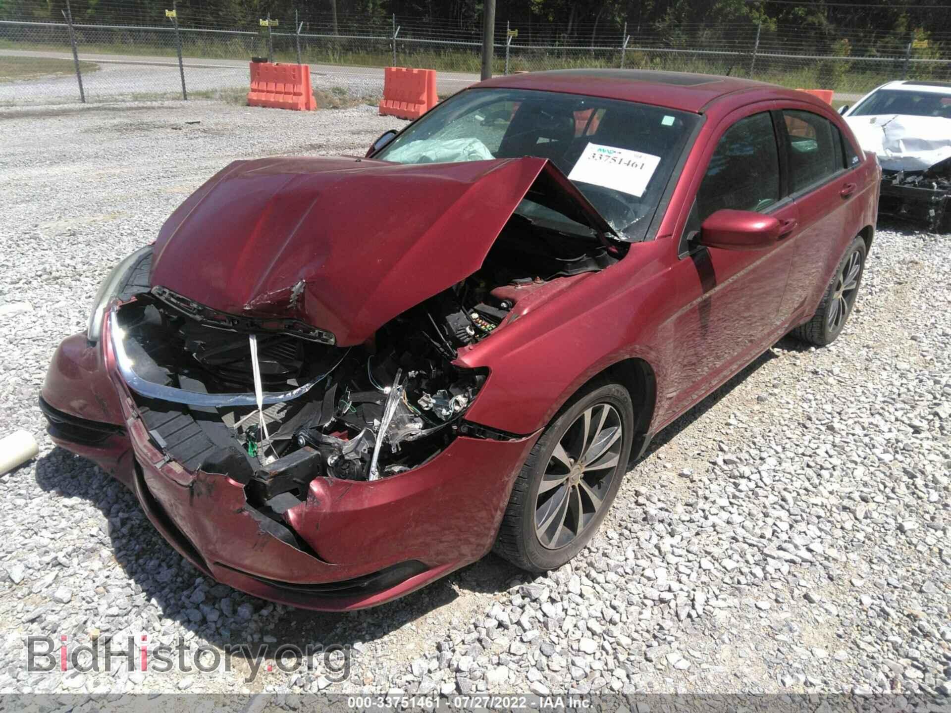 2014 CHRYSLER 200 - VIN: 1C3CCBBBXEN197613 - Фото 2