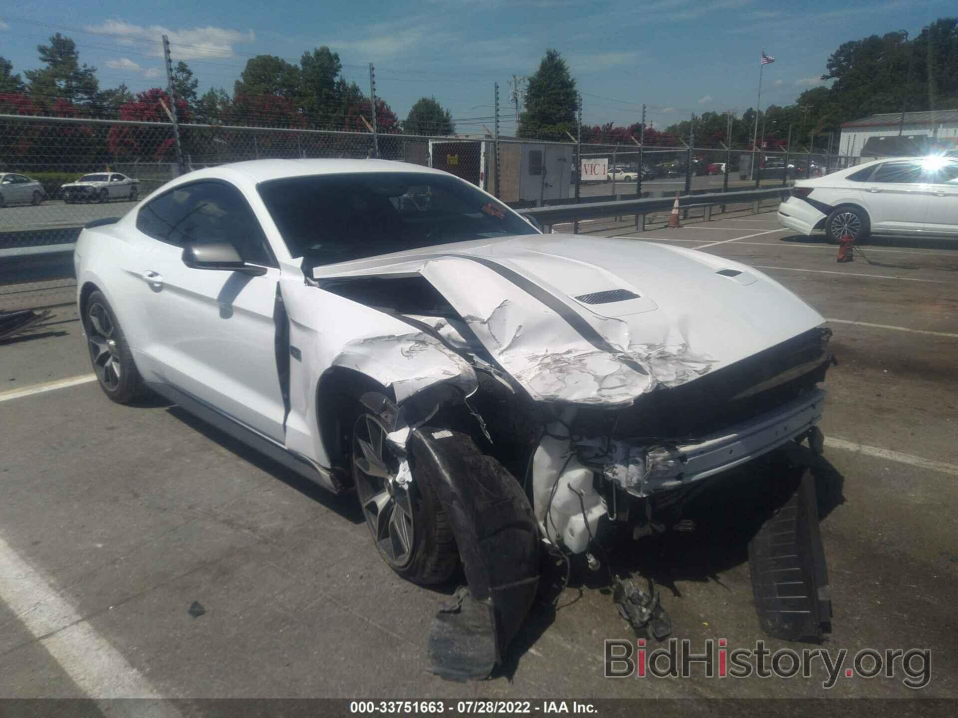 Photo 1FA6P8TD0L5114676 - FORD MUSTANG 2020