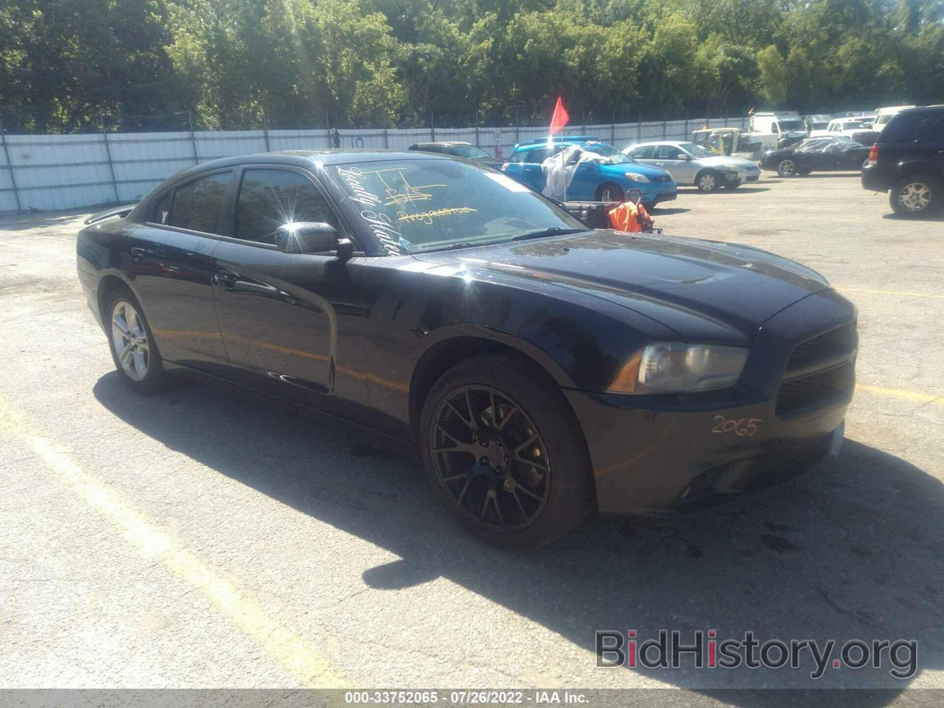 Photo 2B3CM5CT6BH517789 - DODGE CHARGER 2011