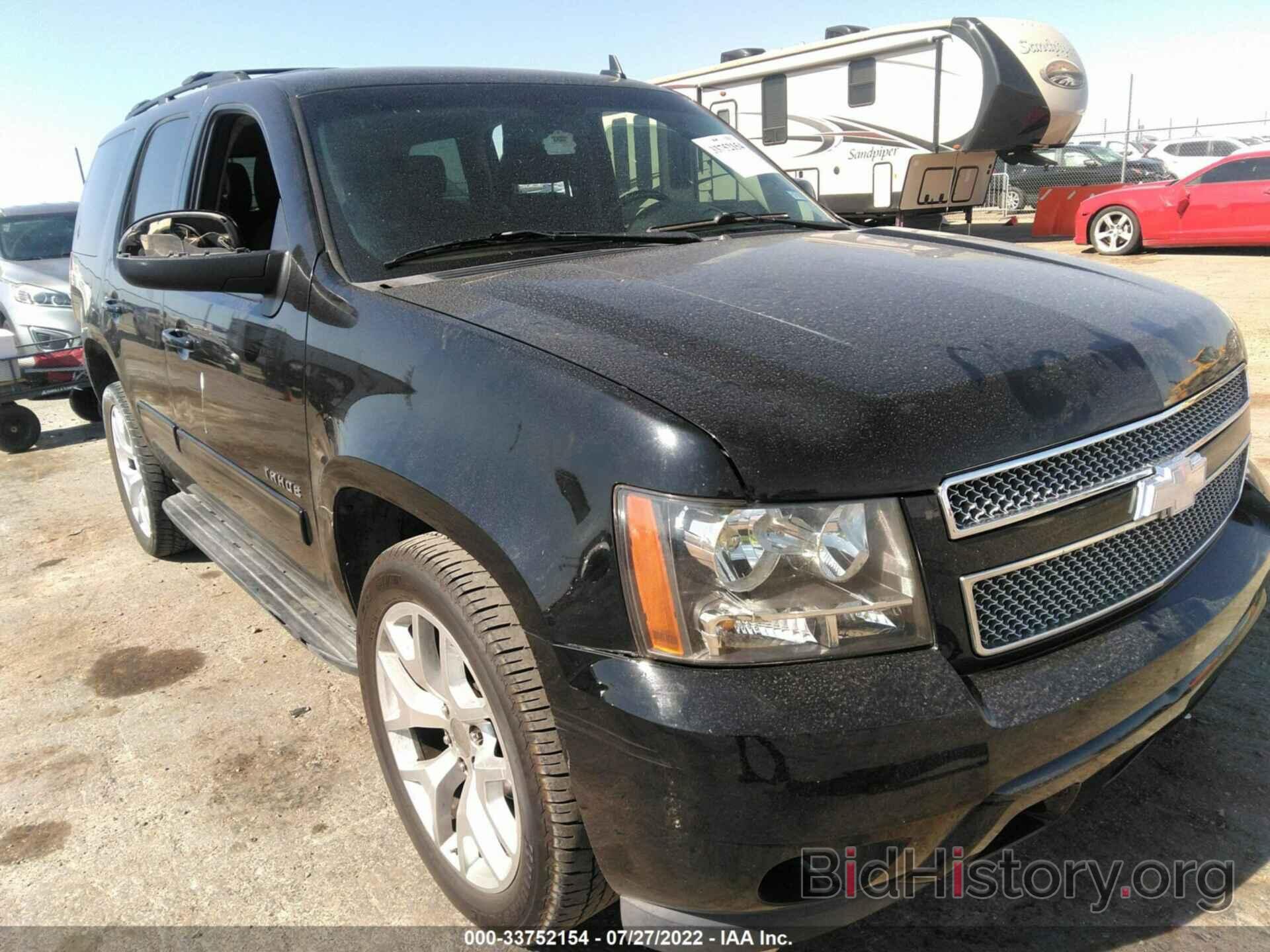 Photo 1GNSCAE04BR386183 - CHEVROLET TAHOE 2011