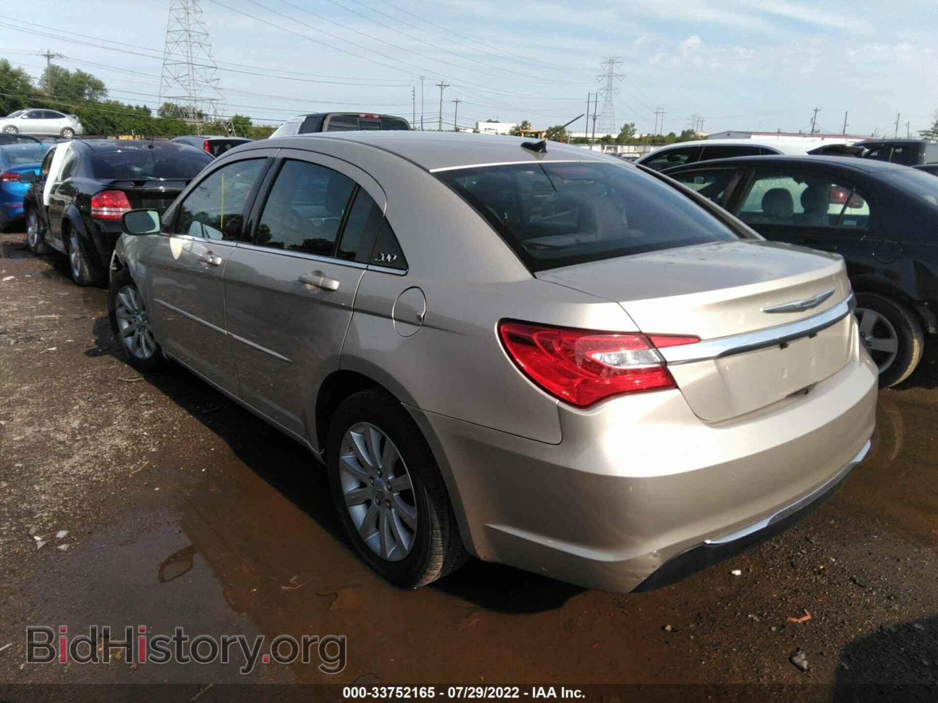 2013 CHRYSLER 200 - VIN: 1C3CCBBB9DN655902 - Photo 3