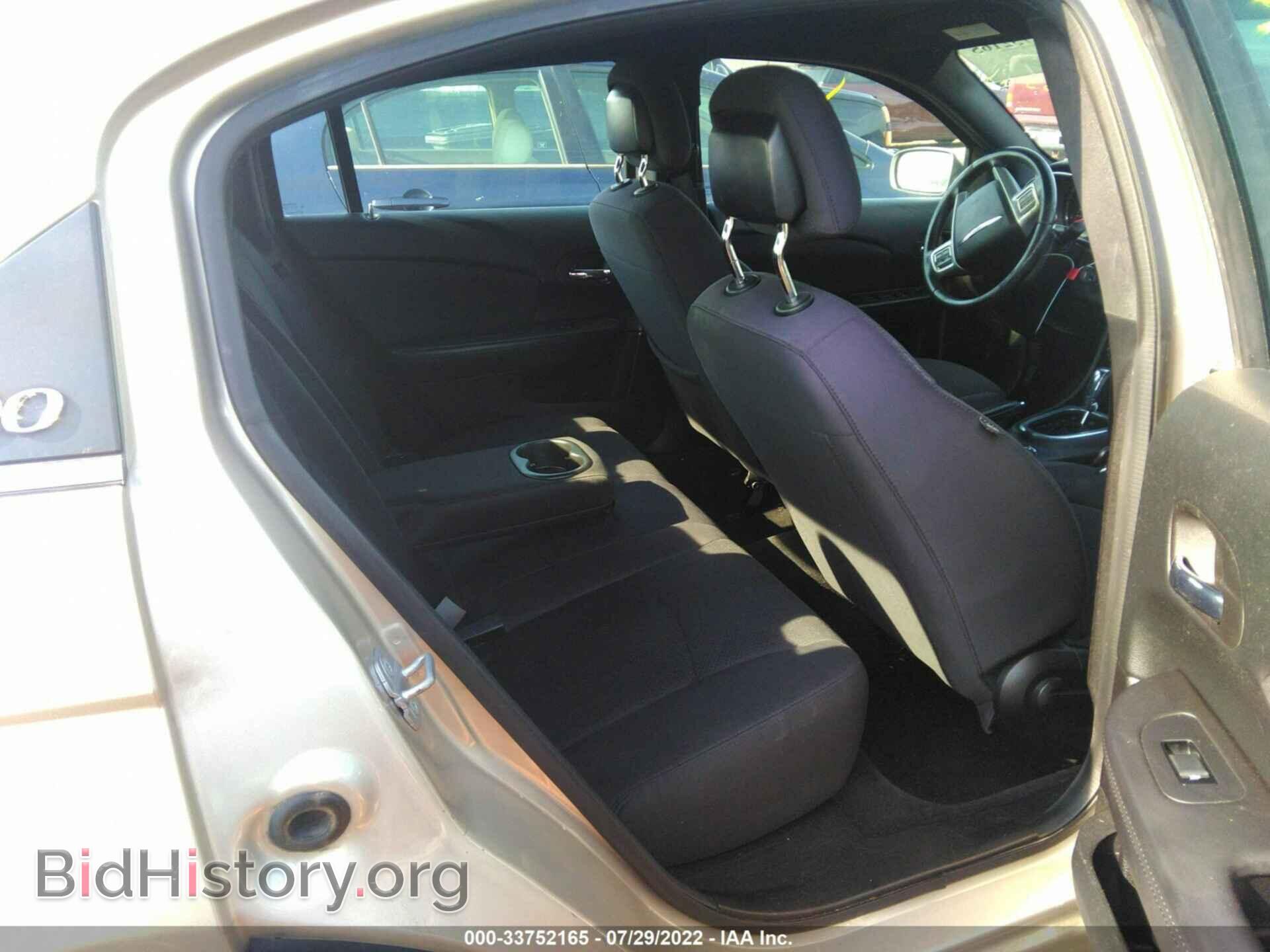 2013 CHRYSLER 200 - VIN: 1C3CCBBB9DN655902 - Photo 8