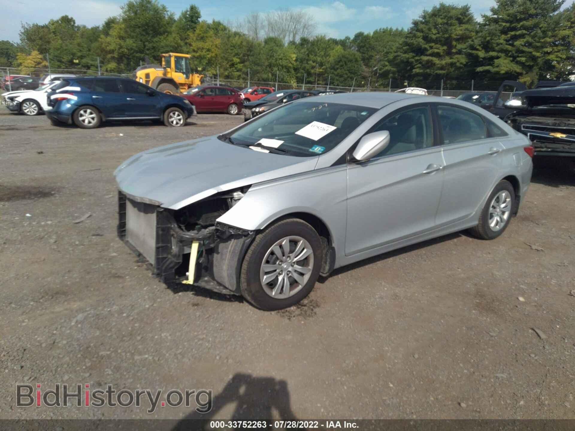 2012 HYUNDAI SONATA - VIN: 5NPEB4AC0CH335475 - Фото 2
