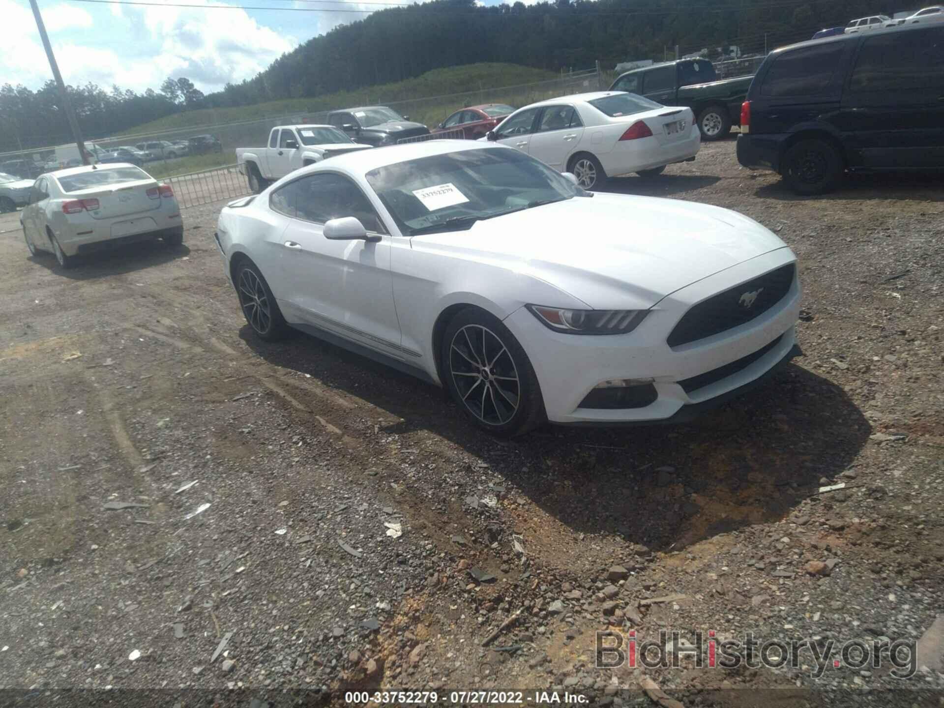 Photo 1FA6P8TH7F5411774 - FORD MUSTANG 2015