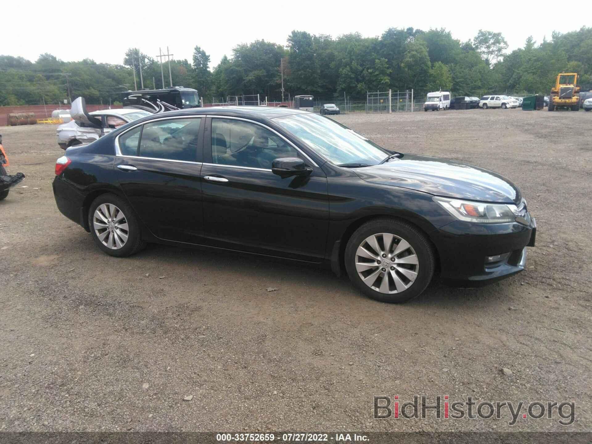 Photo 1HGCR2F89EA201202 - HONDA ACCORD SEDAN 2014