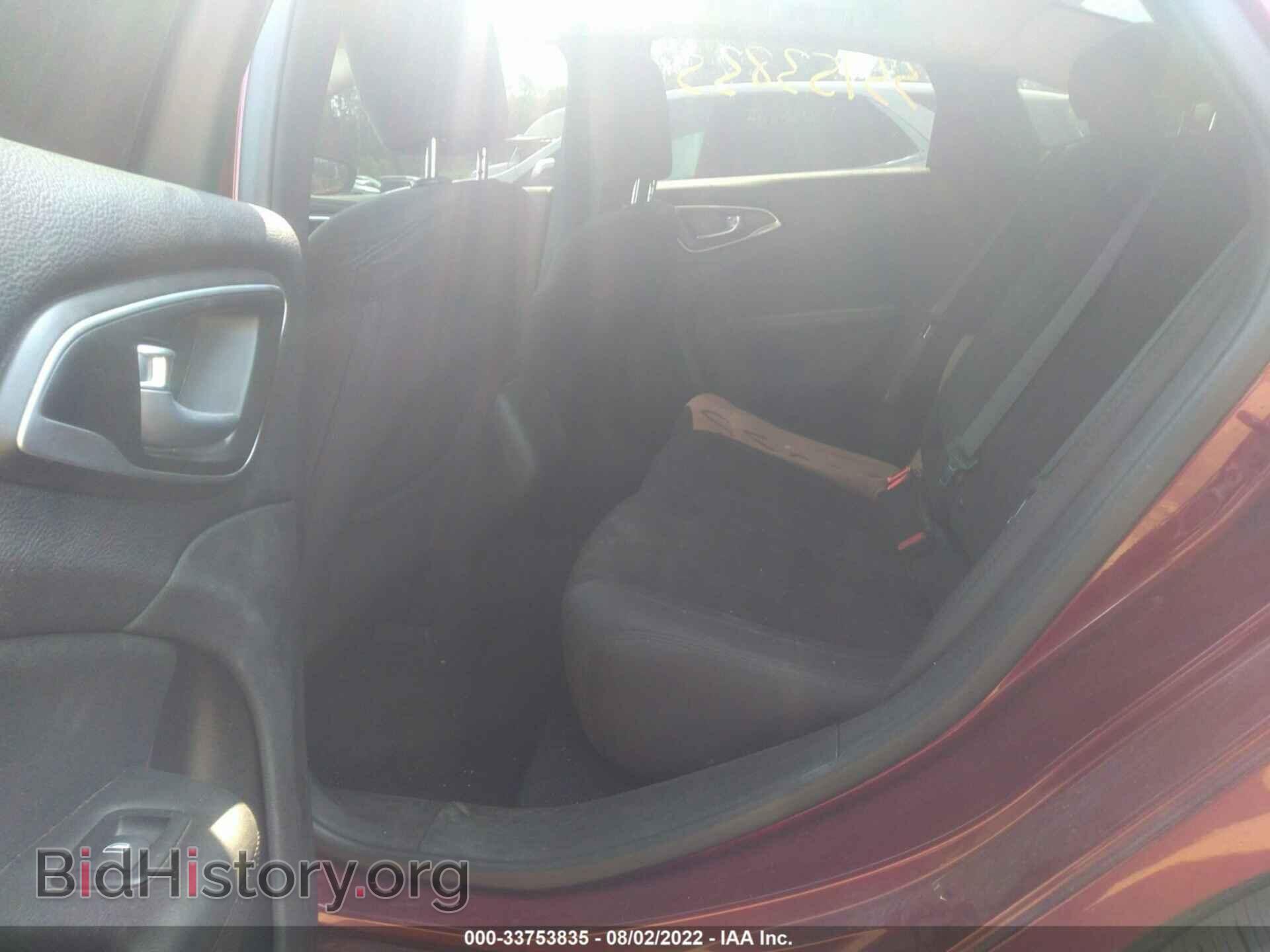 2015 CHRYSLER 200 - VIN: 1C3CCCAB9FN578314 - Фото 8