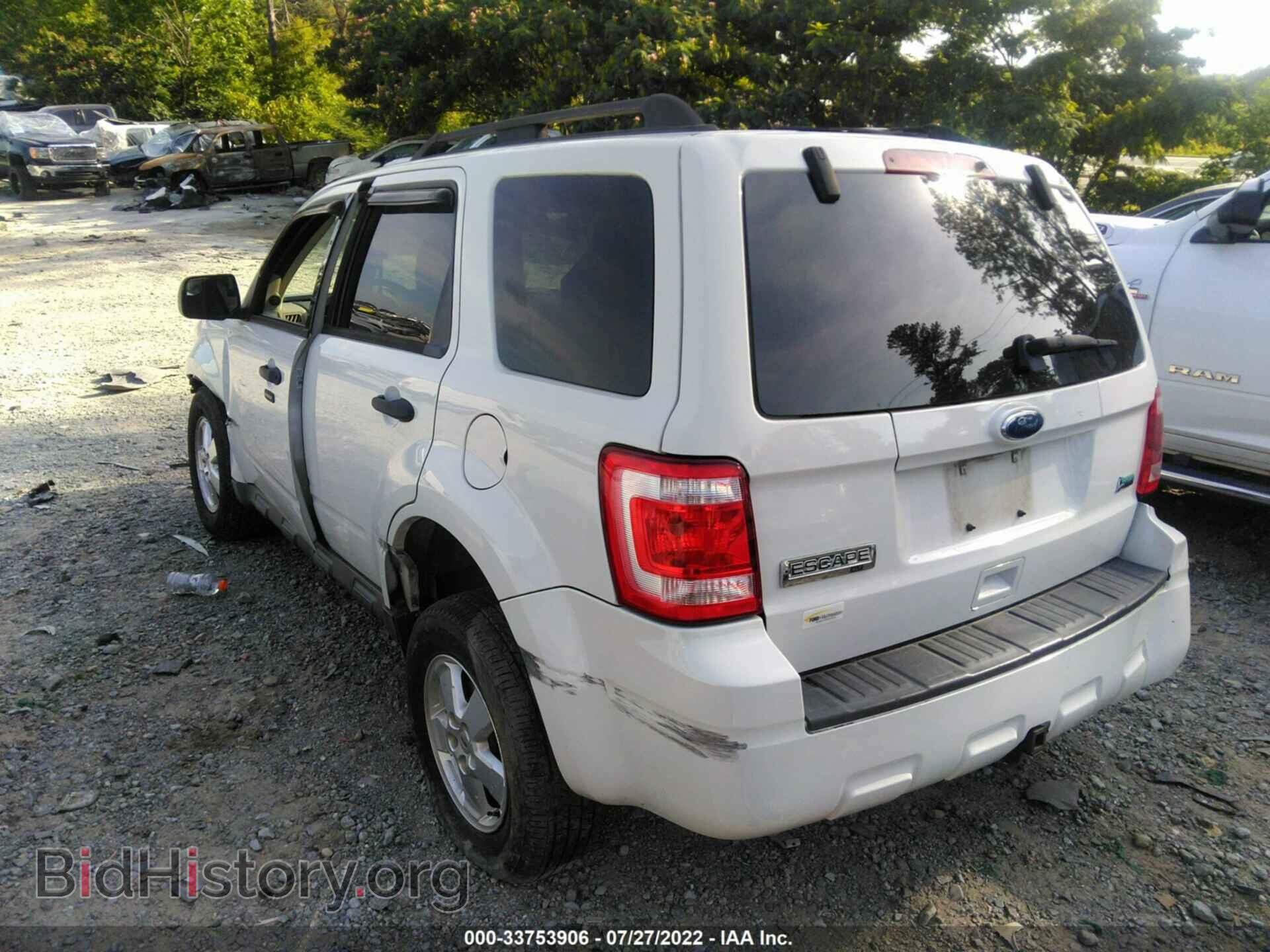 2010 FORD ESCAPE - VIN: 1FMCU0DG4AKD37264 - Фото 3