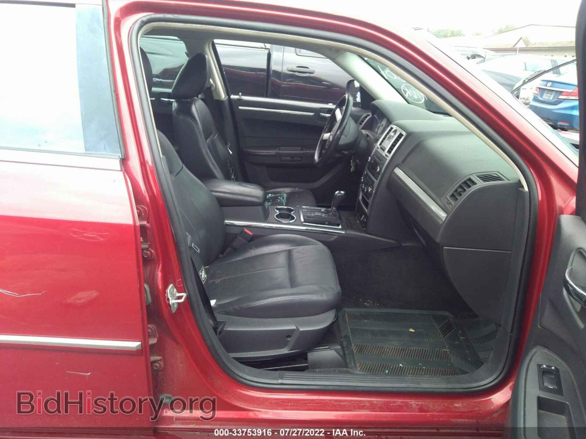 2010 CHRYSLER 300 - VIN: 2C3CA5CV1AH325188 - Фото 5