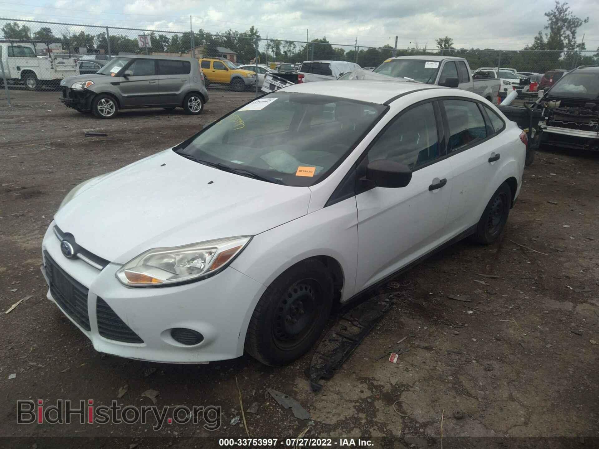 2012 FORD FOCUS - VIN: 1FAHP3E24CL295560 - Photo 2