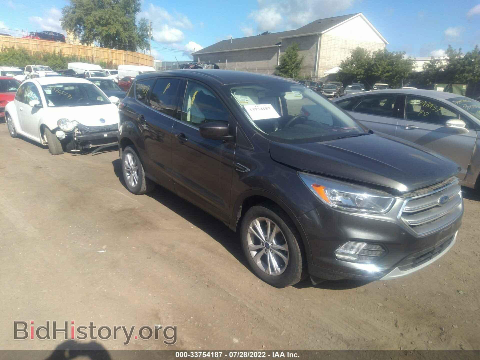 Фотография 1FMCU9GD5HUC64667 - FORD ESCAPE 2017