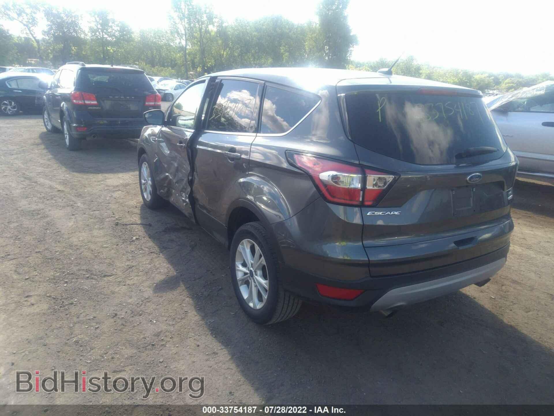 2017 FORD ESCAPE - VIN: 1FMCU9GD5HUC64667 - Фото 3