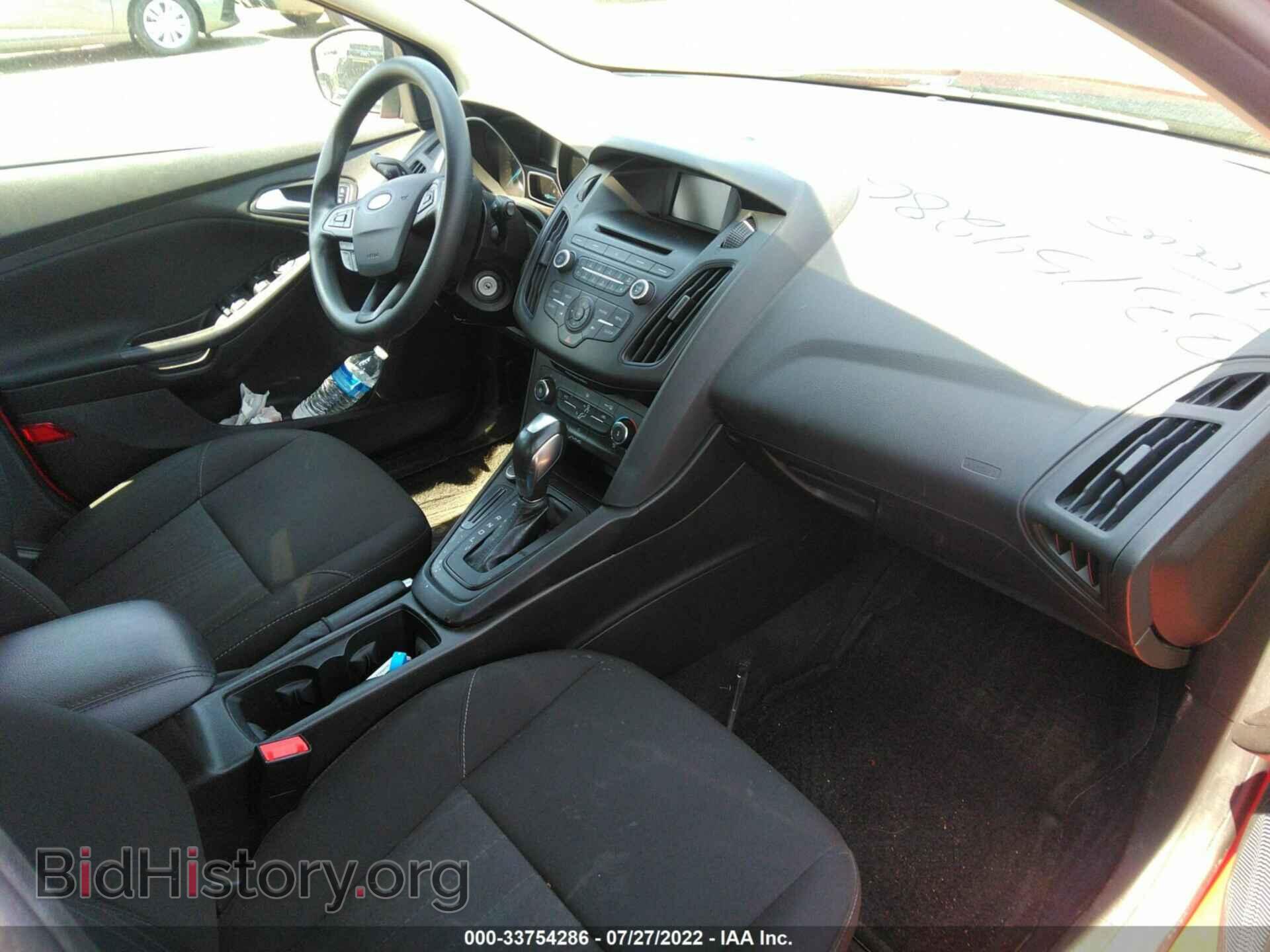 2016 FORD FOCUS - VIN: 1FADP3K22GL377196 - Photo 5