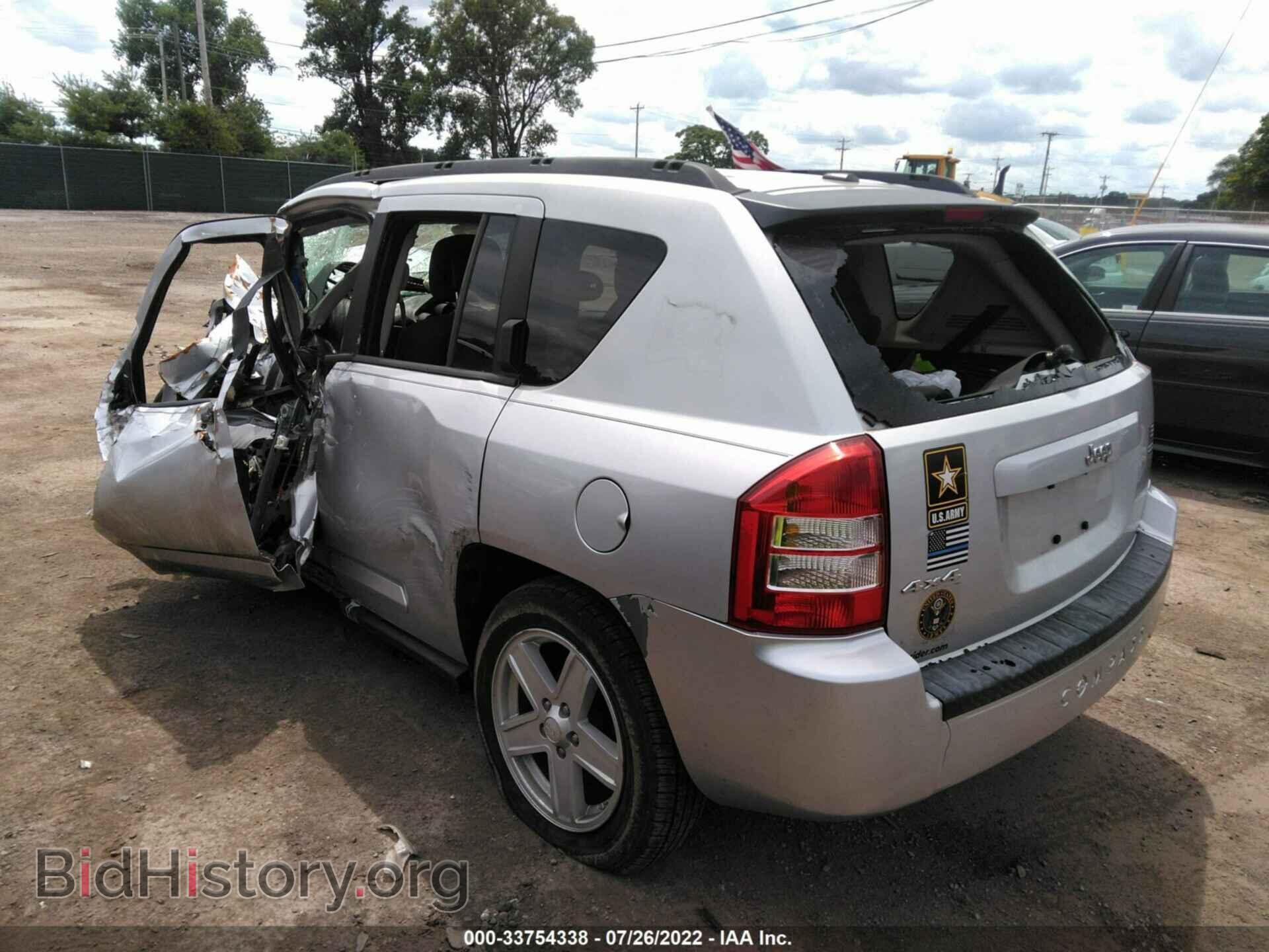2010 JEEP COMPASS - VIN: 1J4NF1FB5AD637893 - Фото 3
