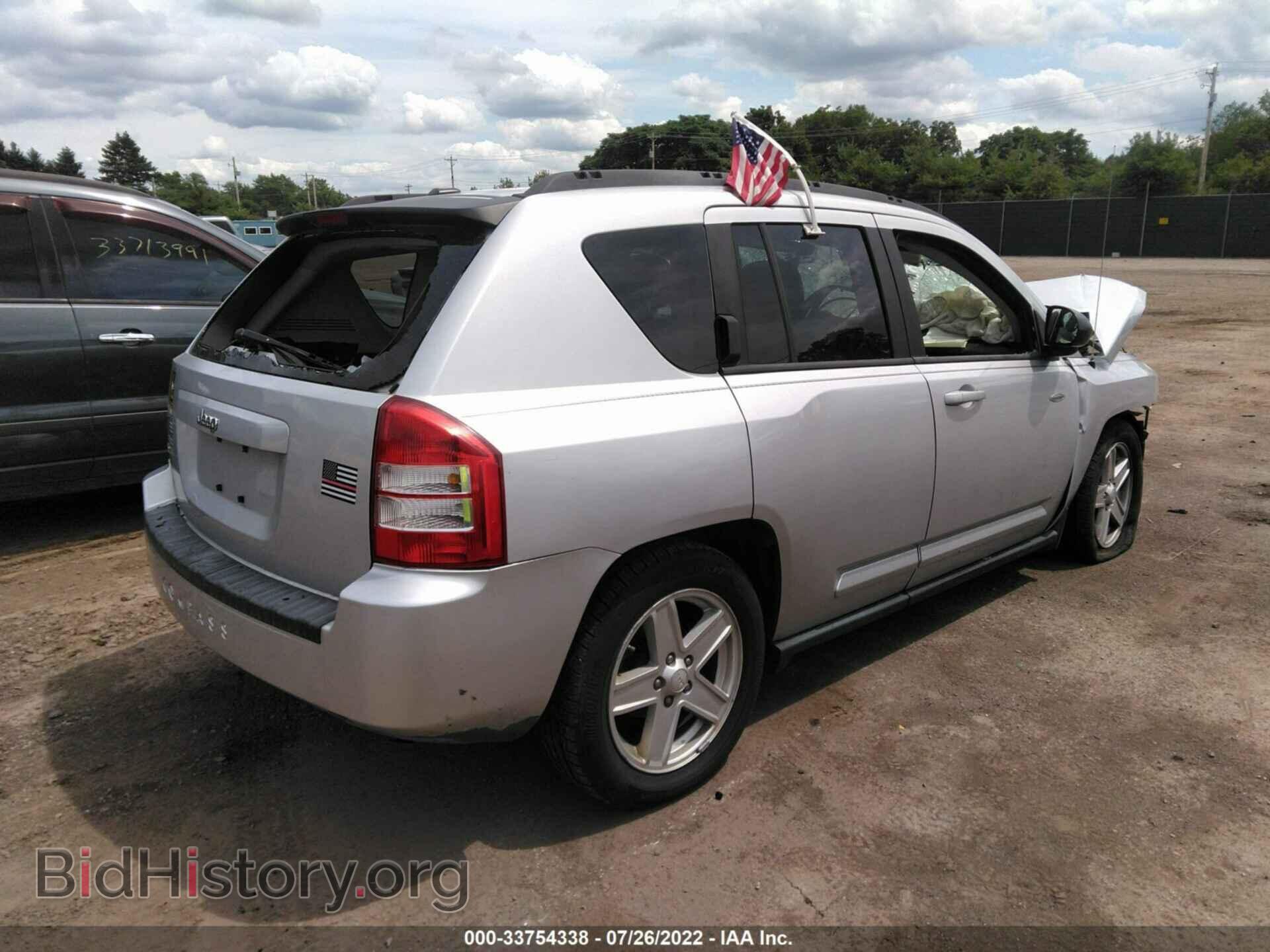 2010 JEEP COMPASS - VIN: 1J4NF1FB5AD637893 - Фото 4